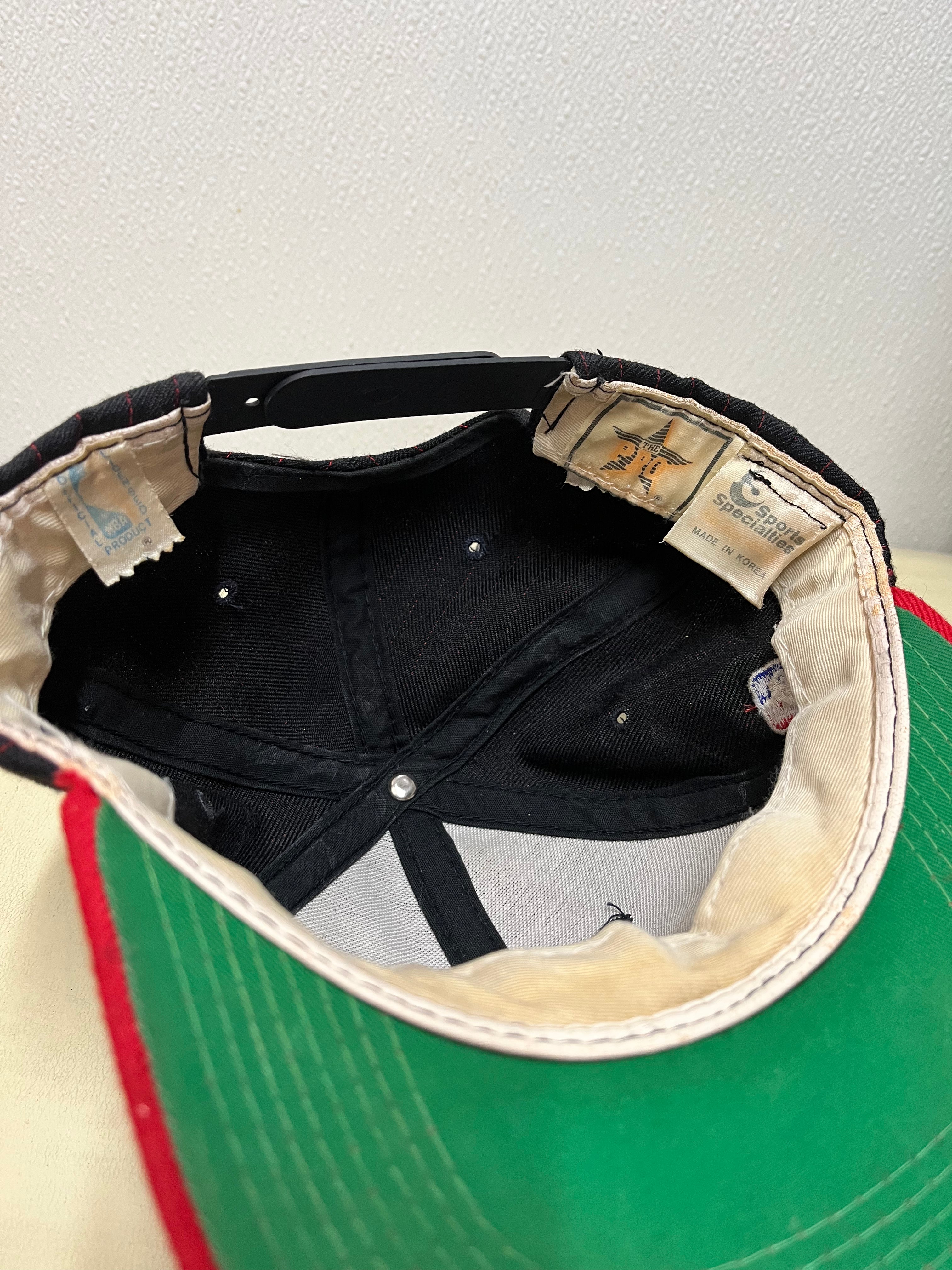 Vintage Chicago Bulls Sports Specialties Script Pinstripe NBA Black Snapback Hat