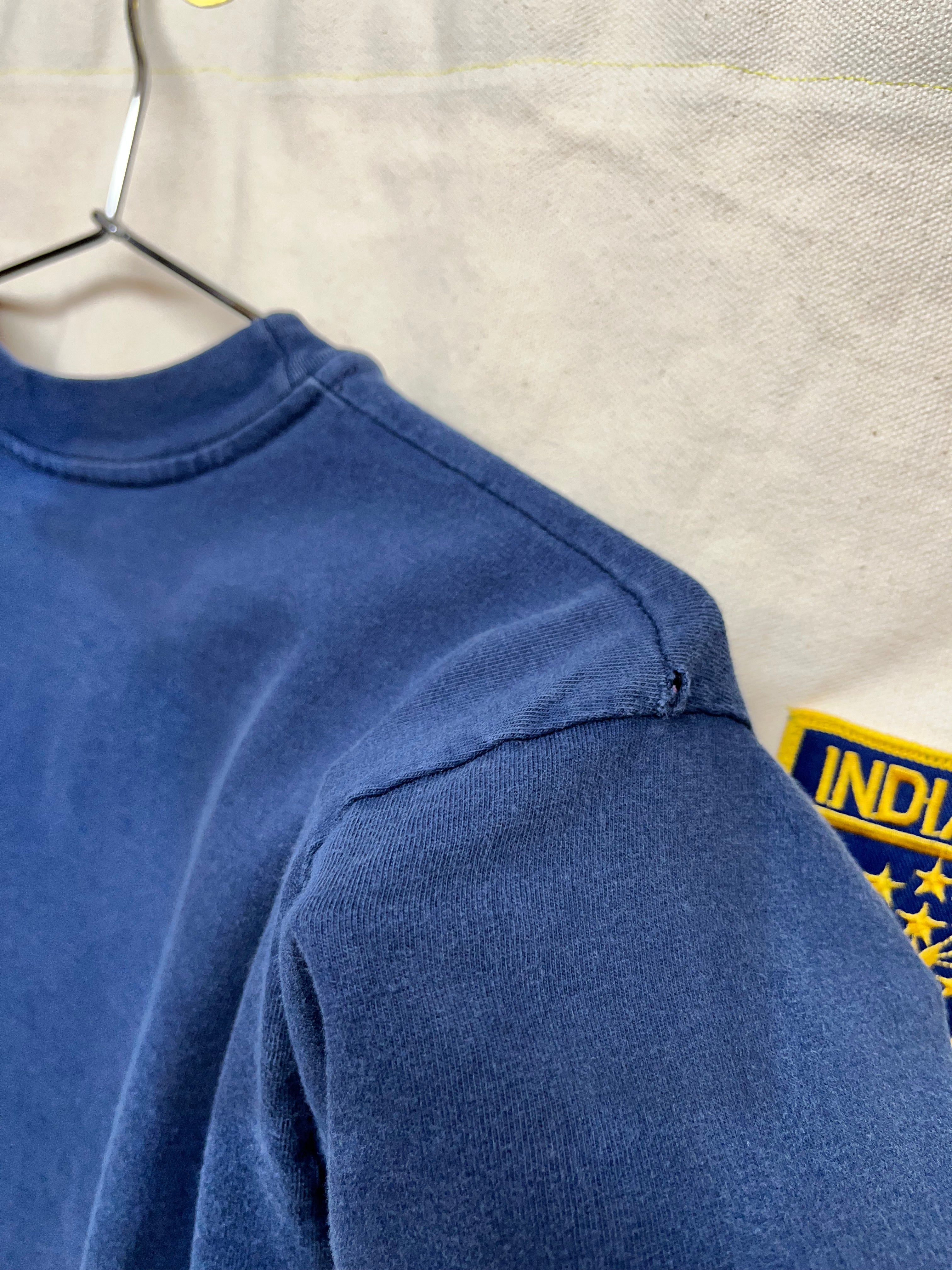 Vintage University of Evansville Arc Spellout T-Shirt: M