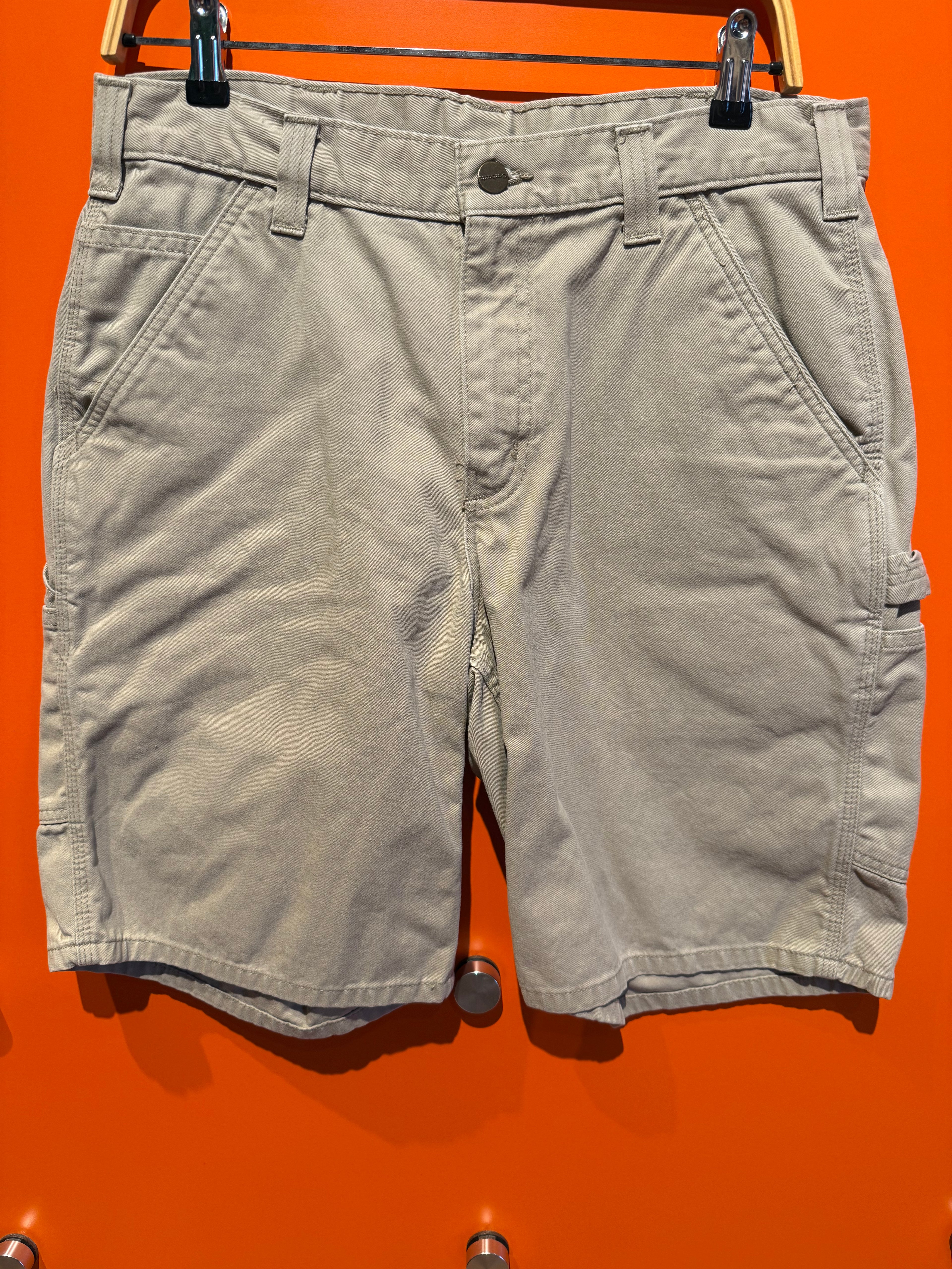 Vintage Carhartt Carpenter Cargo Shorts: 33"