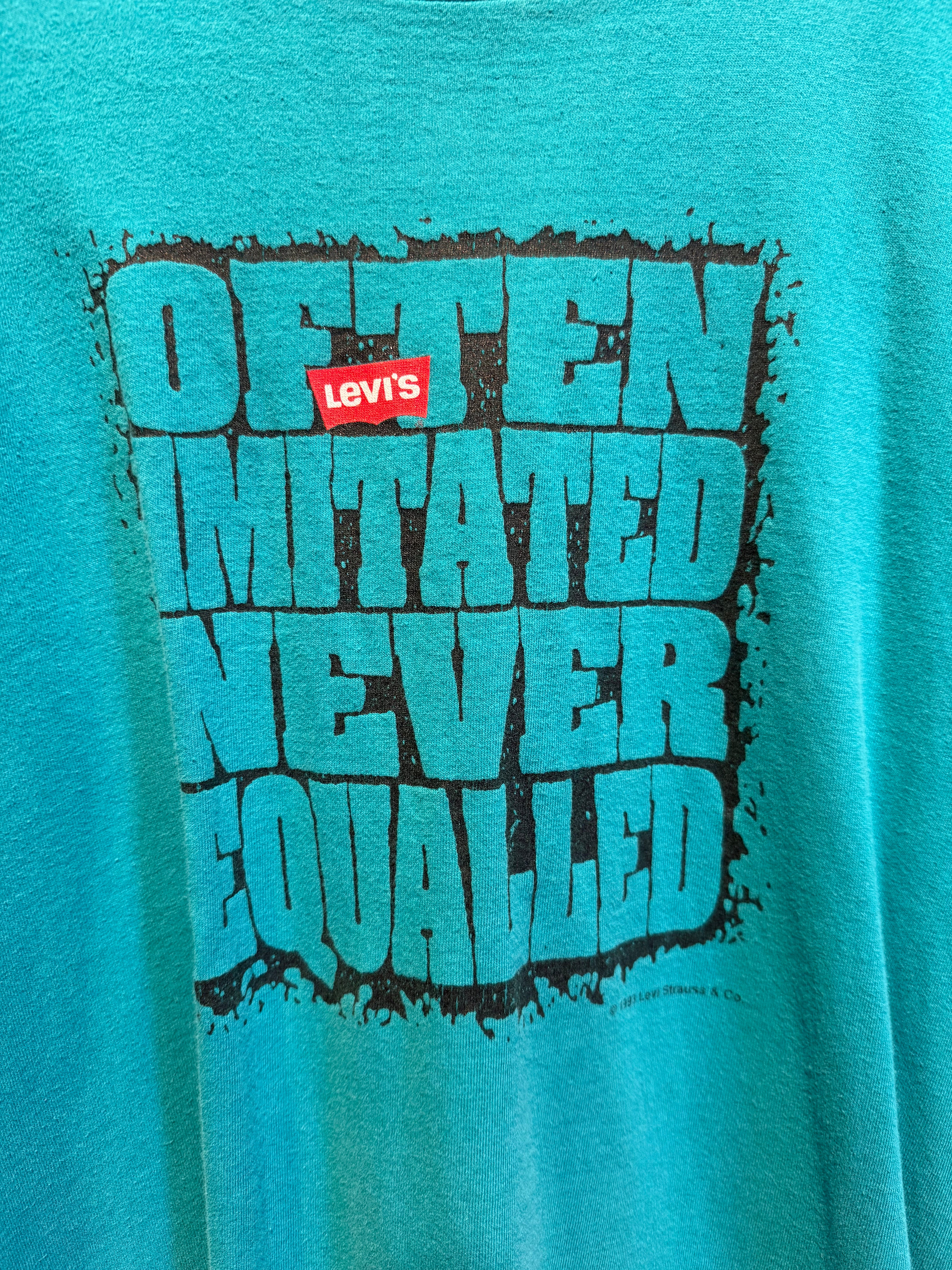 Vintage Levi's Graphic T-Shirt: XL