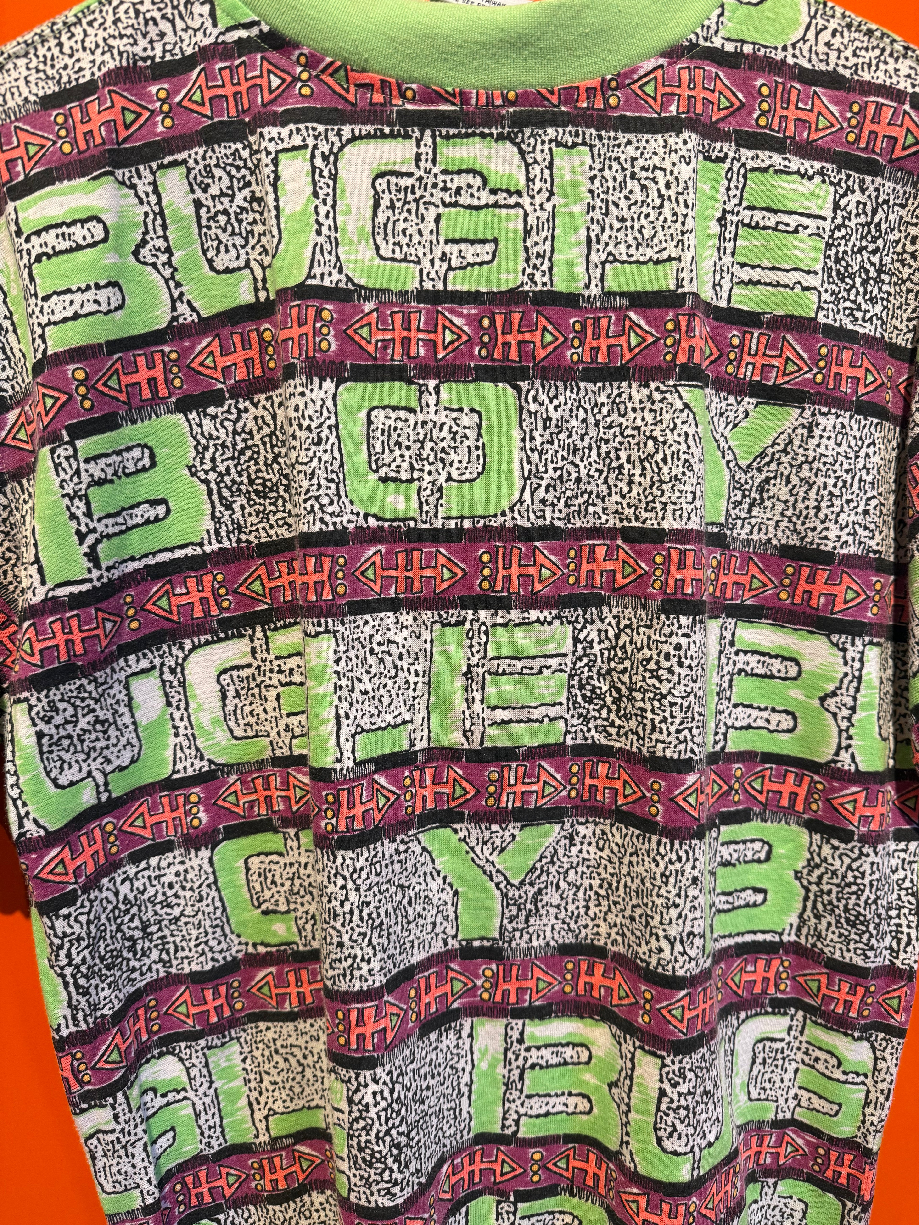 Vintage Bugle Boy Graphic T-Shirt: Youth XL/S