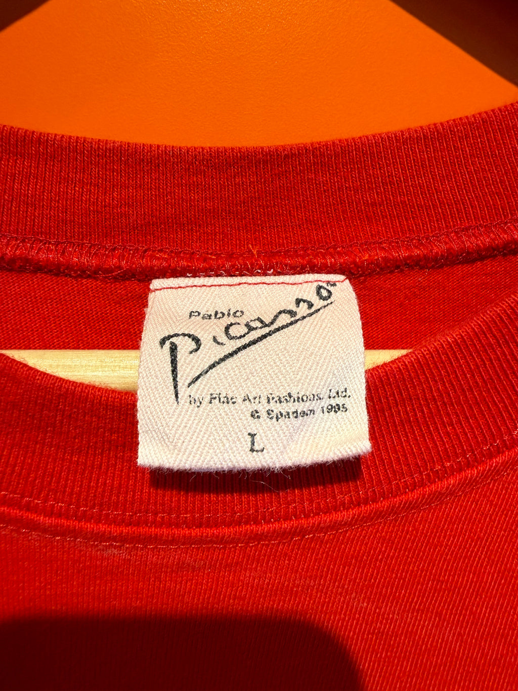 Vintage Picasso Art Red 1995 T-Shirt: Large