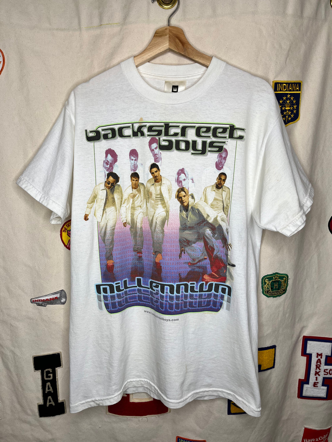 Vintage Backstreet Boys Band Millennium Concert Tour T-Shirt: Medium