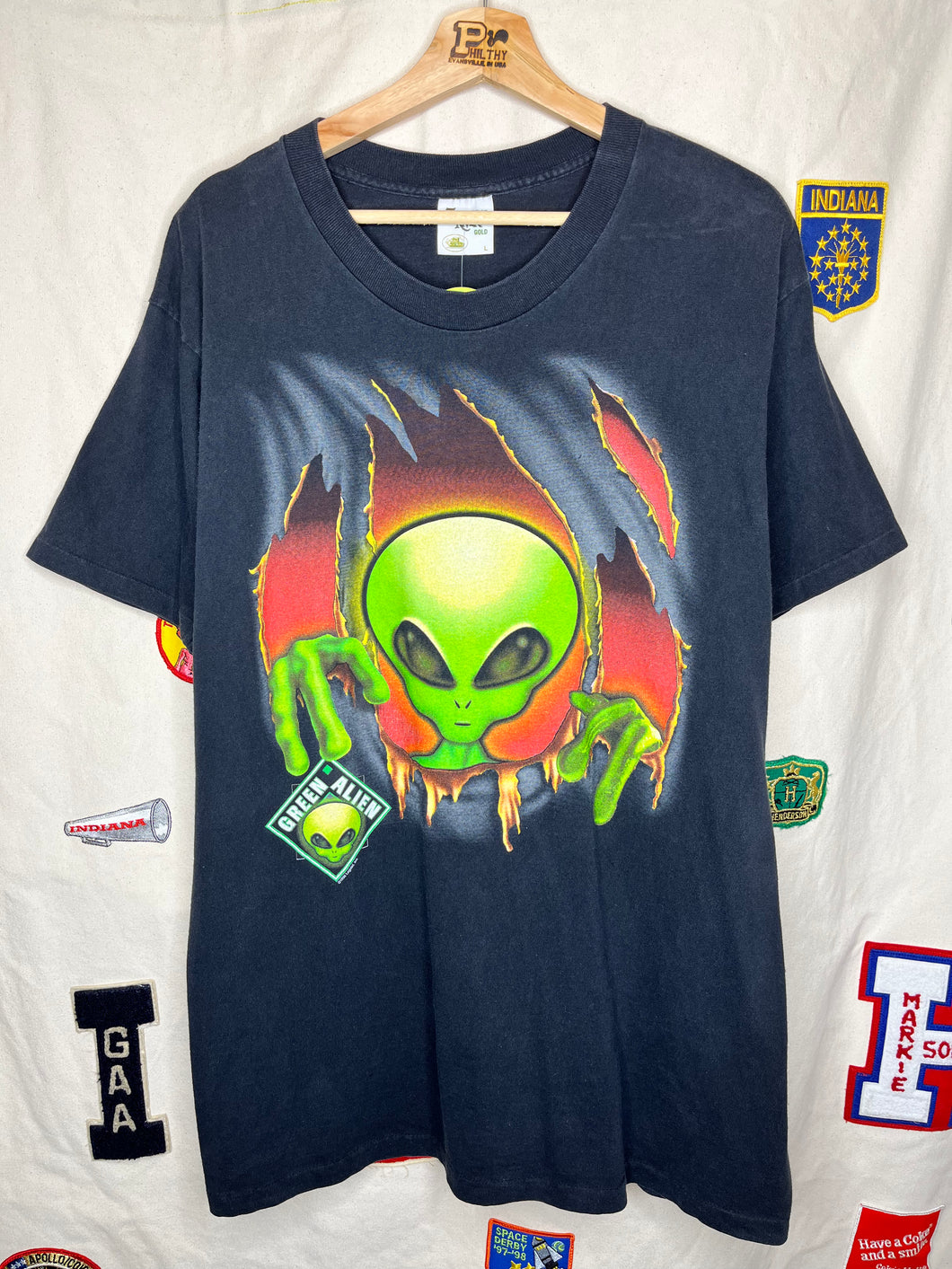 Vintage Green Alien Logotel 1996 Tennessee River Black T-Shirt: Large