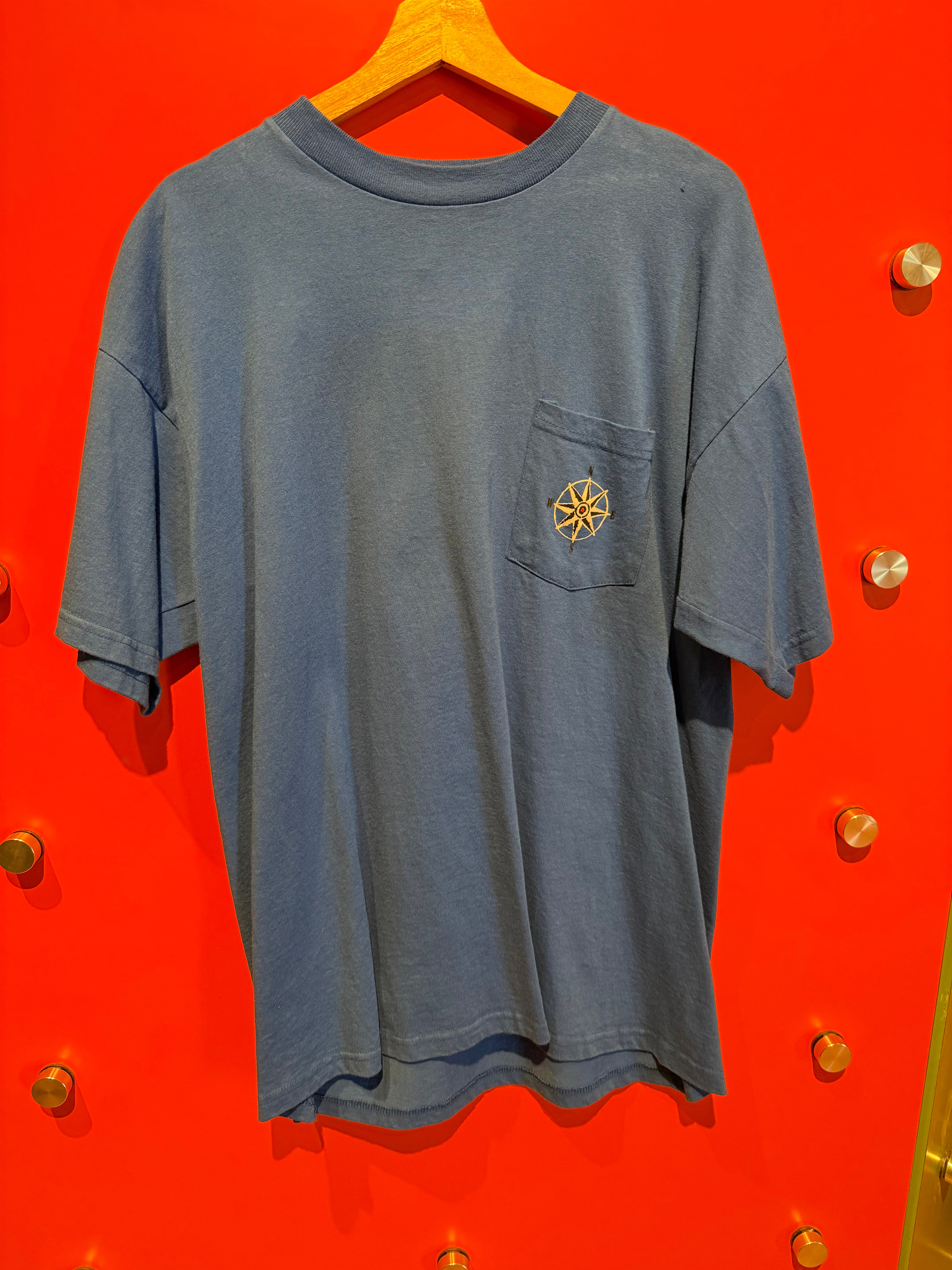 Vintage Marlboro Adventure Blue Pocket Compass Snowboarding T-Shirt: XL