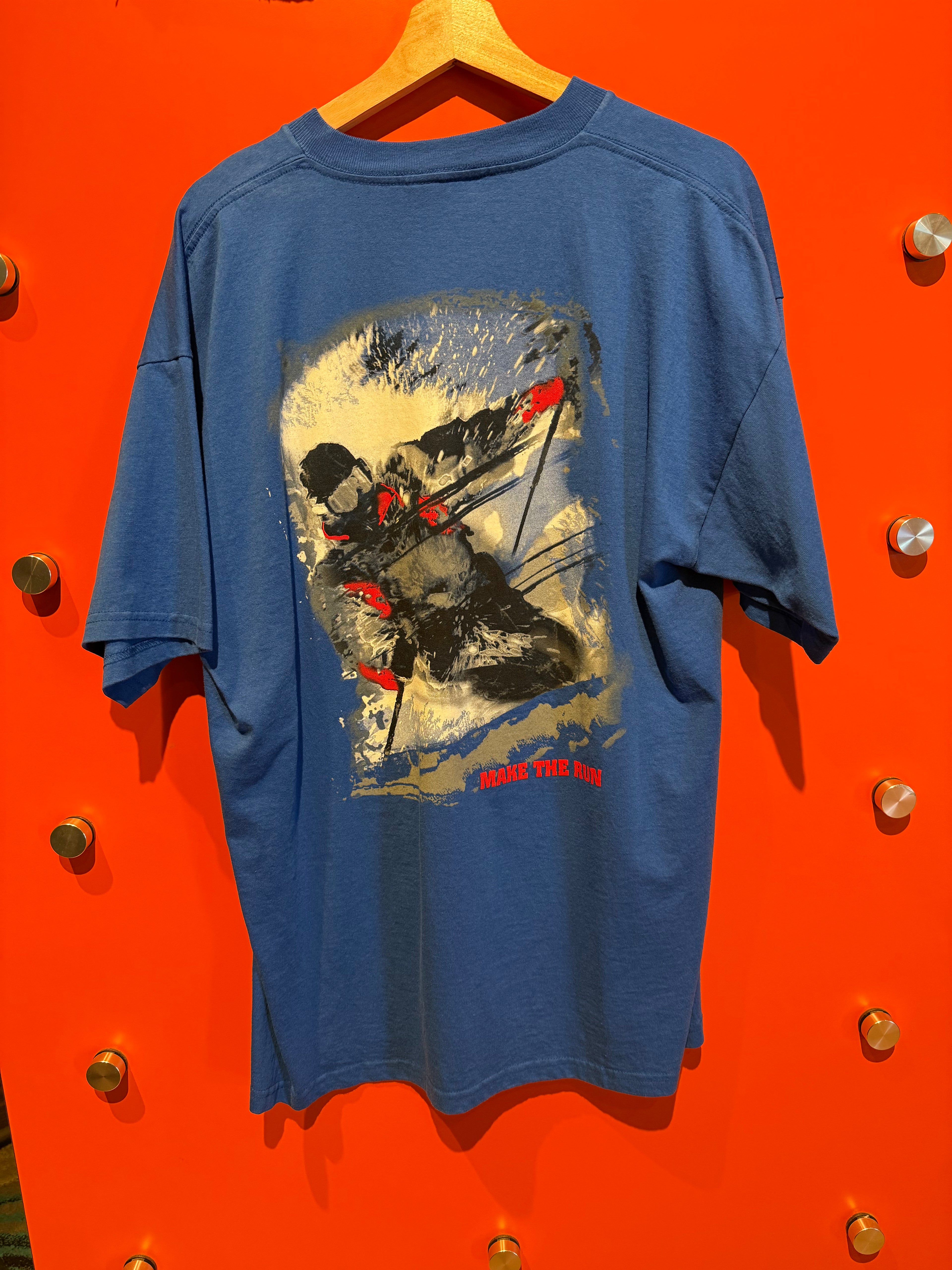Vintage Marlboro Adventure Blue Pocket Compass Snowboarding T-Shirt: XL