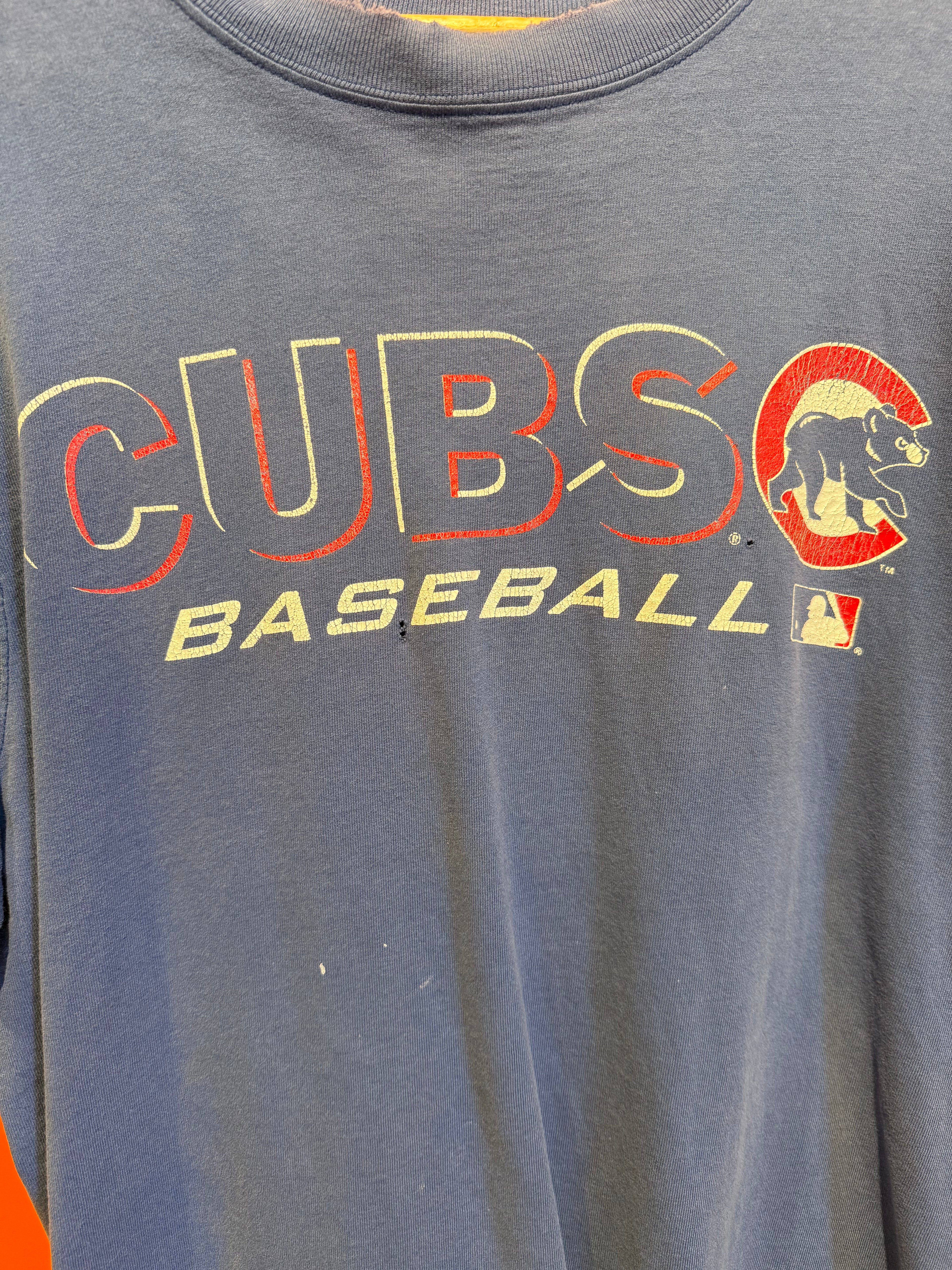 Vintage Chicago Cubs MLB Majestic Baseball T-Shirt: L
