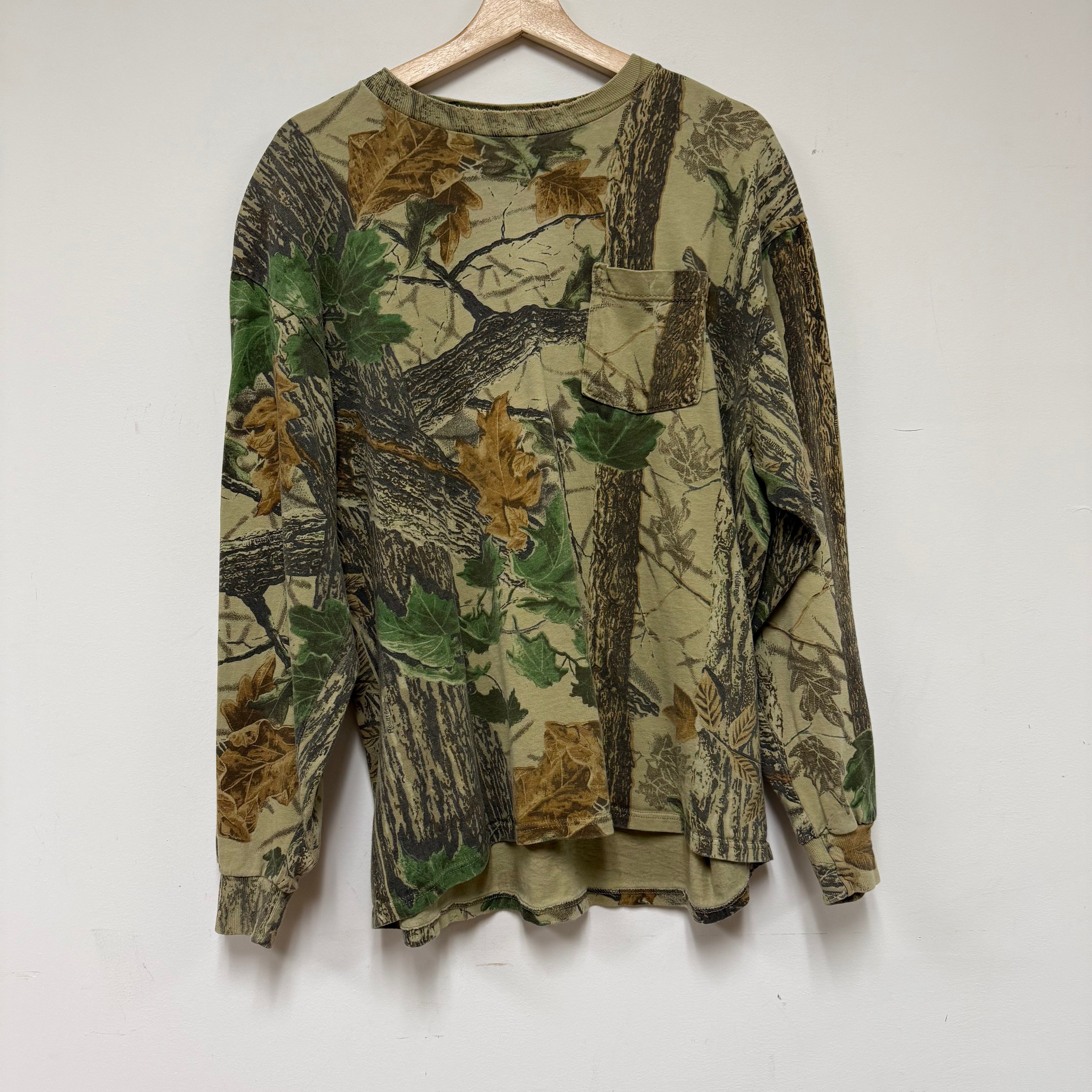 Vintage Outdoor Camouflage Pocket Long Sleeve: L