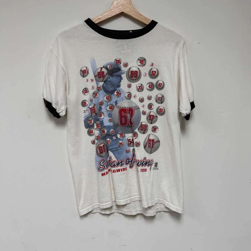 Vintage MLB Mark McGwire T-Shirt: YXL