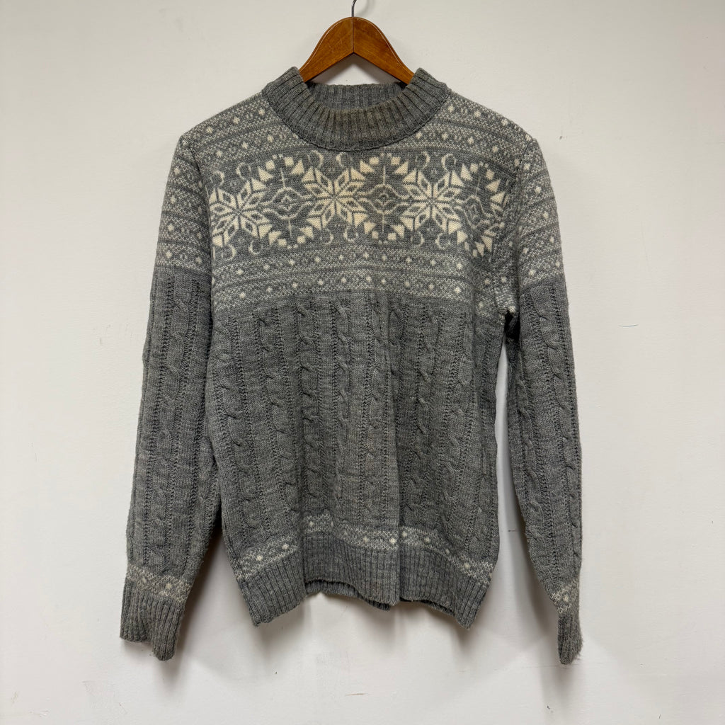 Vintage Winter Snowflake Sweater: S
