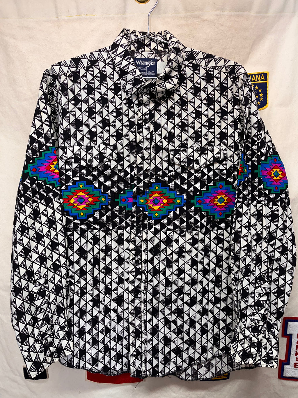 Vintage Wrangler Western Aztec Cowboy Cut Shirt: Large