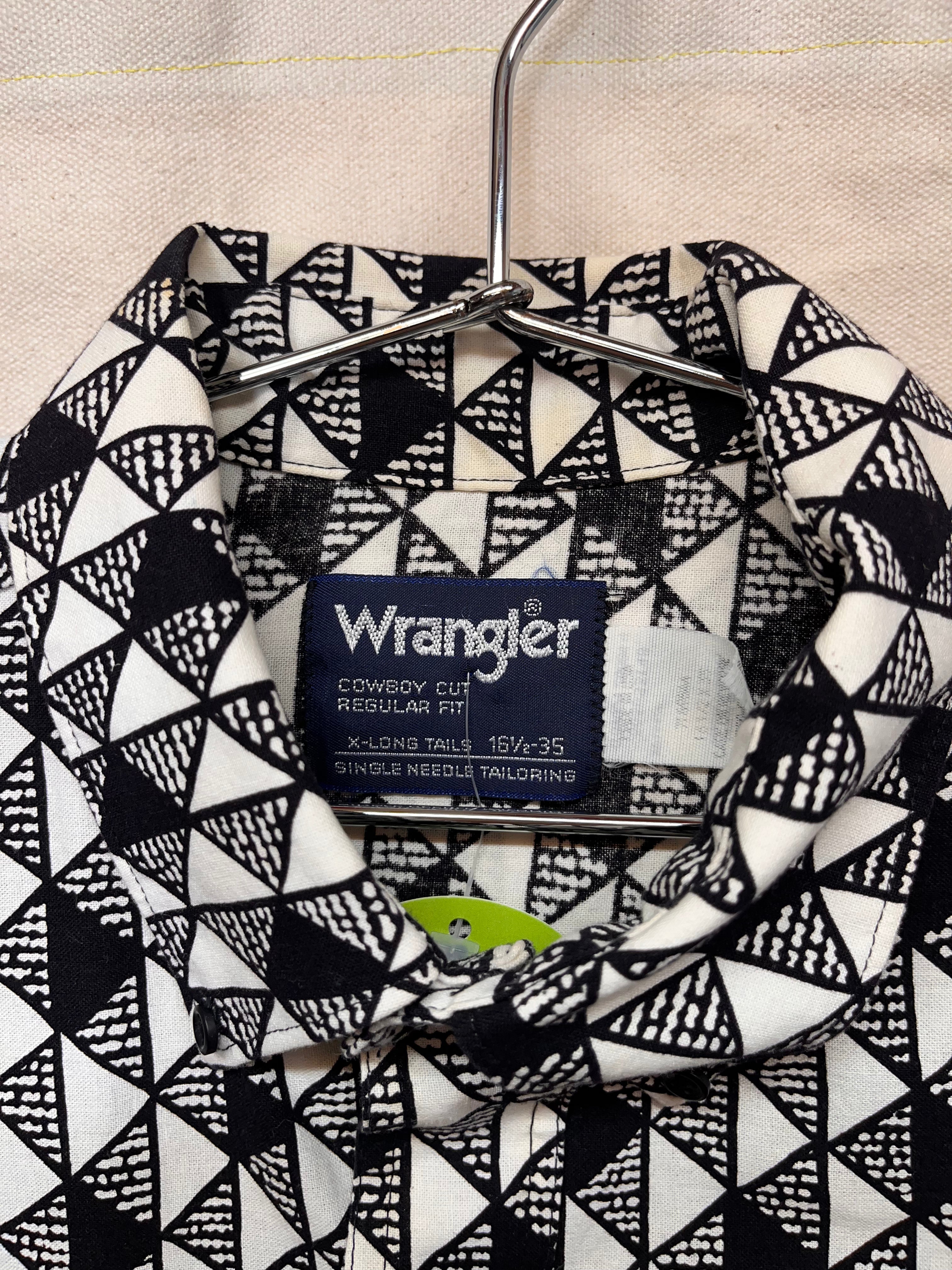 Vintage Wrangler Western Aztec Cowboy Cut Shirt: Large
