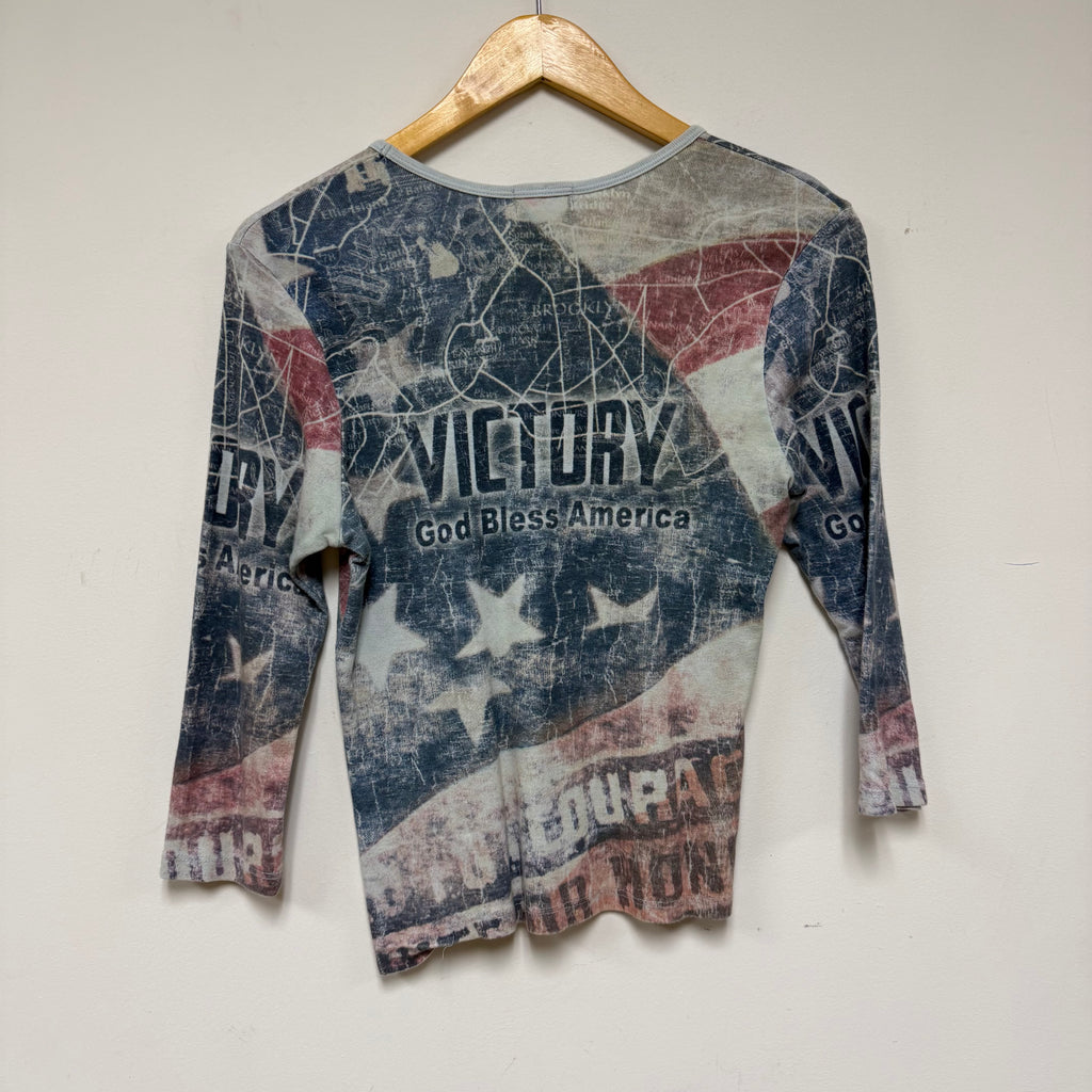 Vintage USA Y2K Bedazzled Graphic Shirt: L