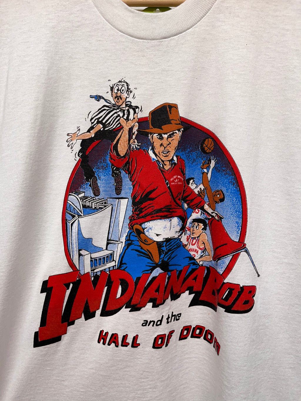 Vintage Indiana Bob Knight Hall of Doom University Hoosiers Basketball Parody T-Shirt: XL