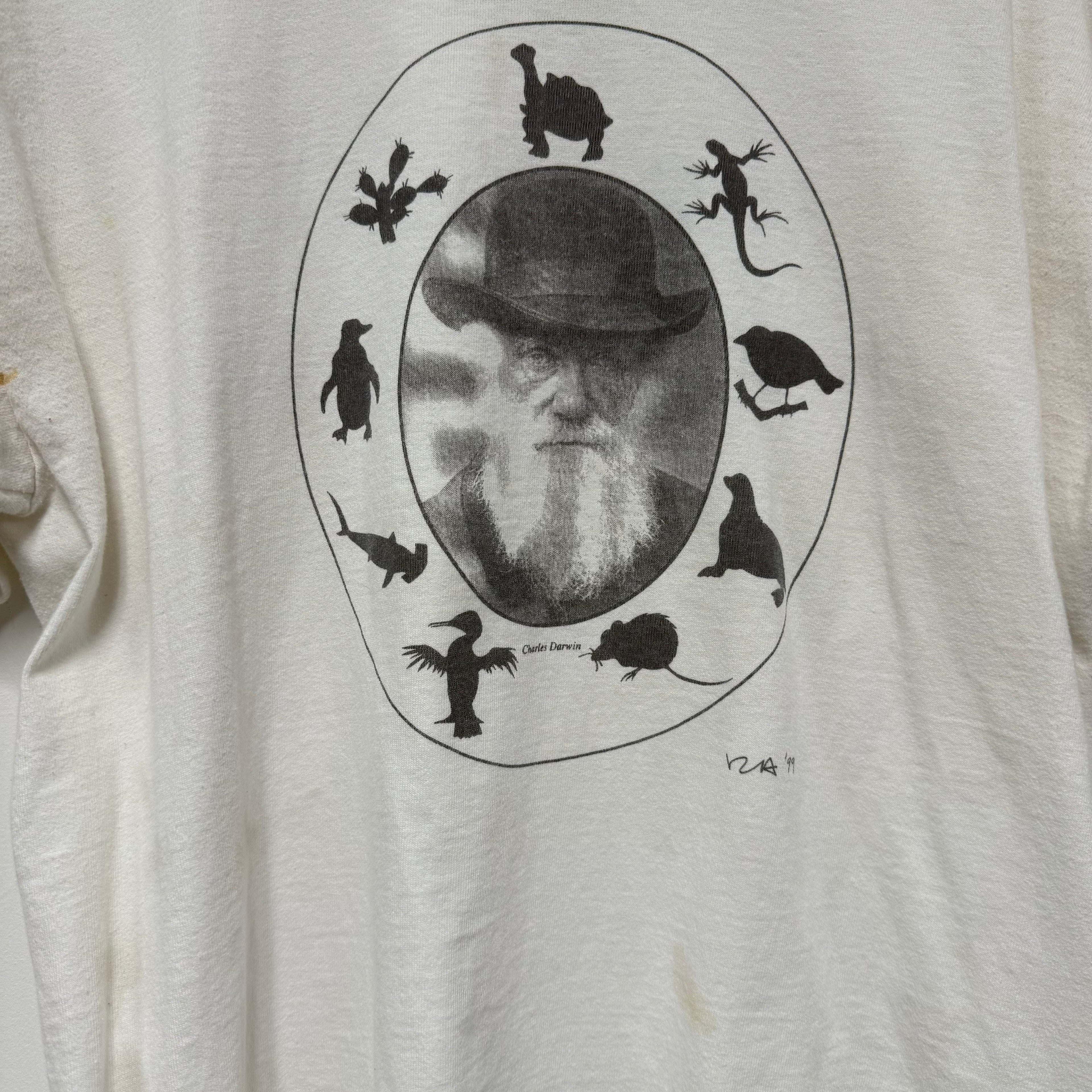 Vintage Charles Darwin Evolution T-Shirt: L