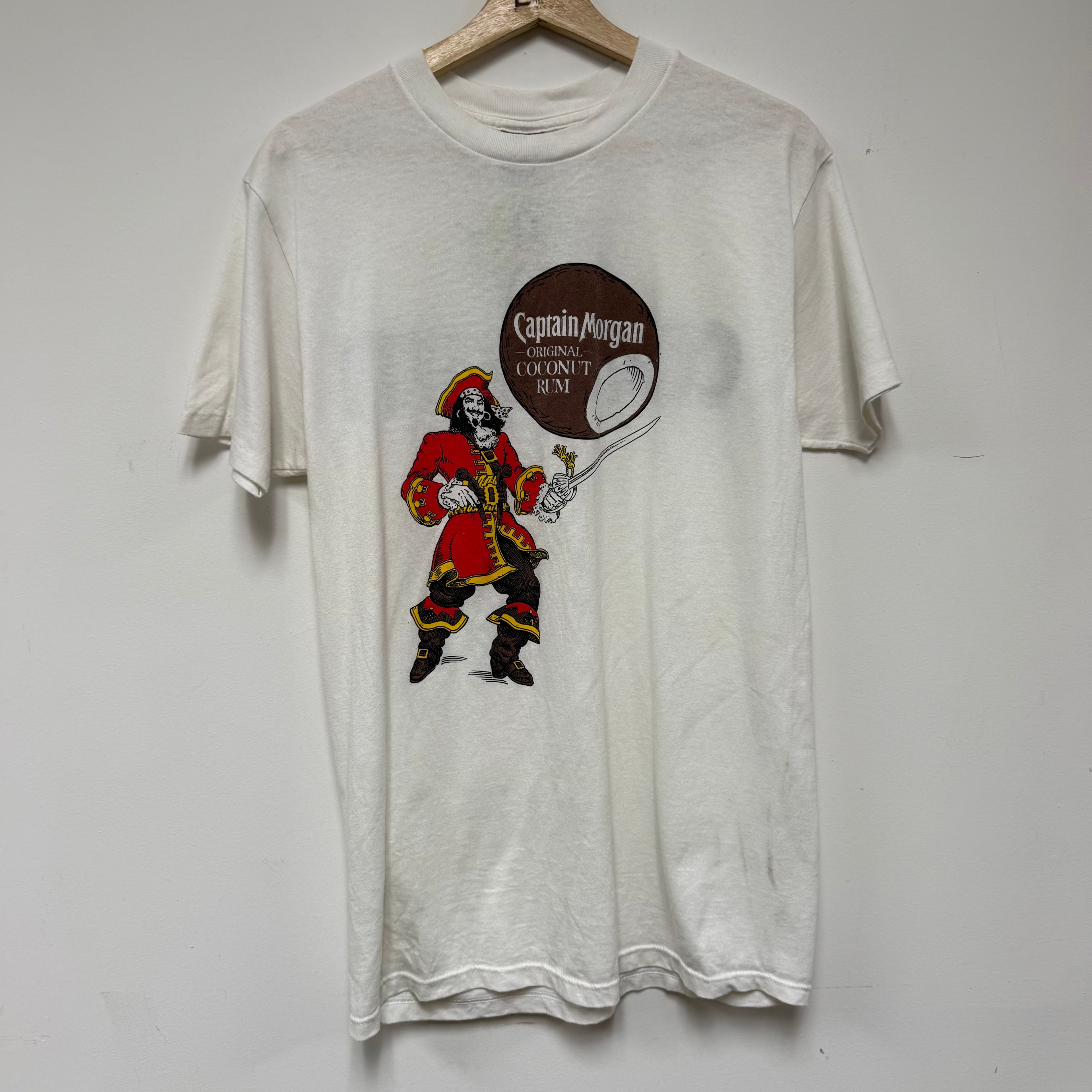 Vintage Captain Morgan Rum Shirt: L