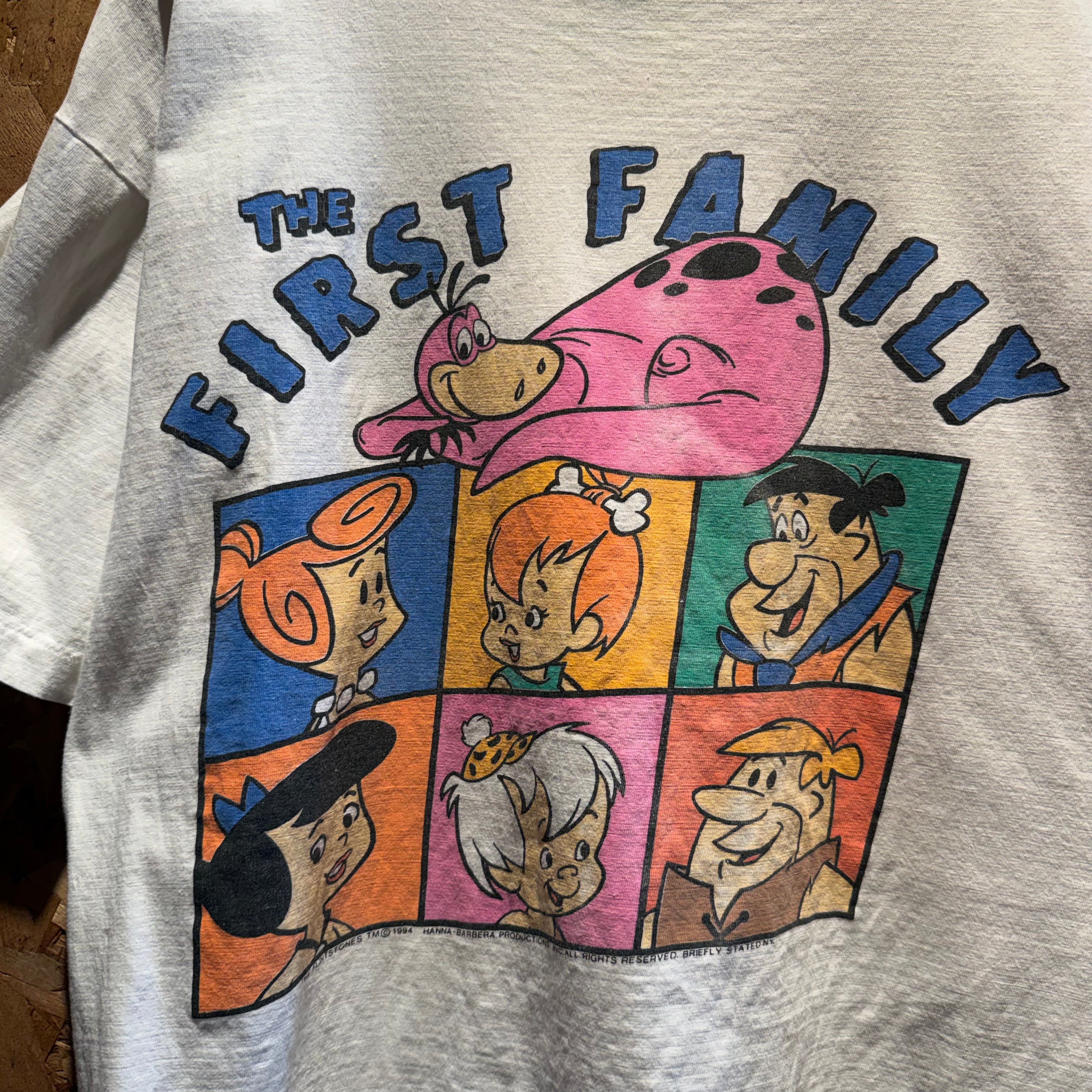 Vintage The Flintstone's Family Cartoon T-Shirt: XL