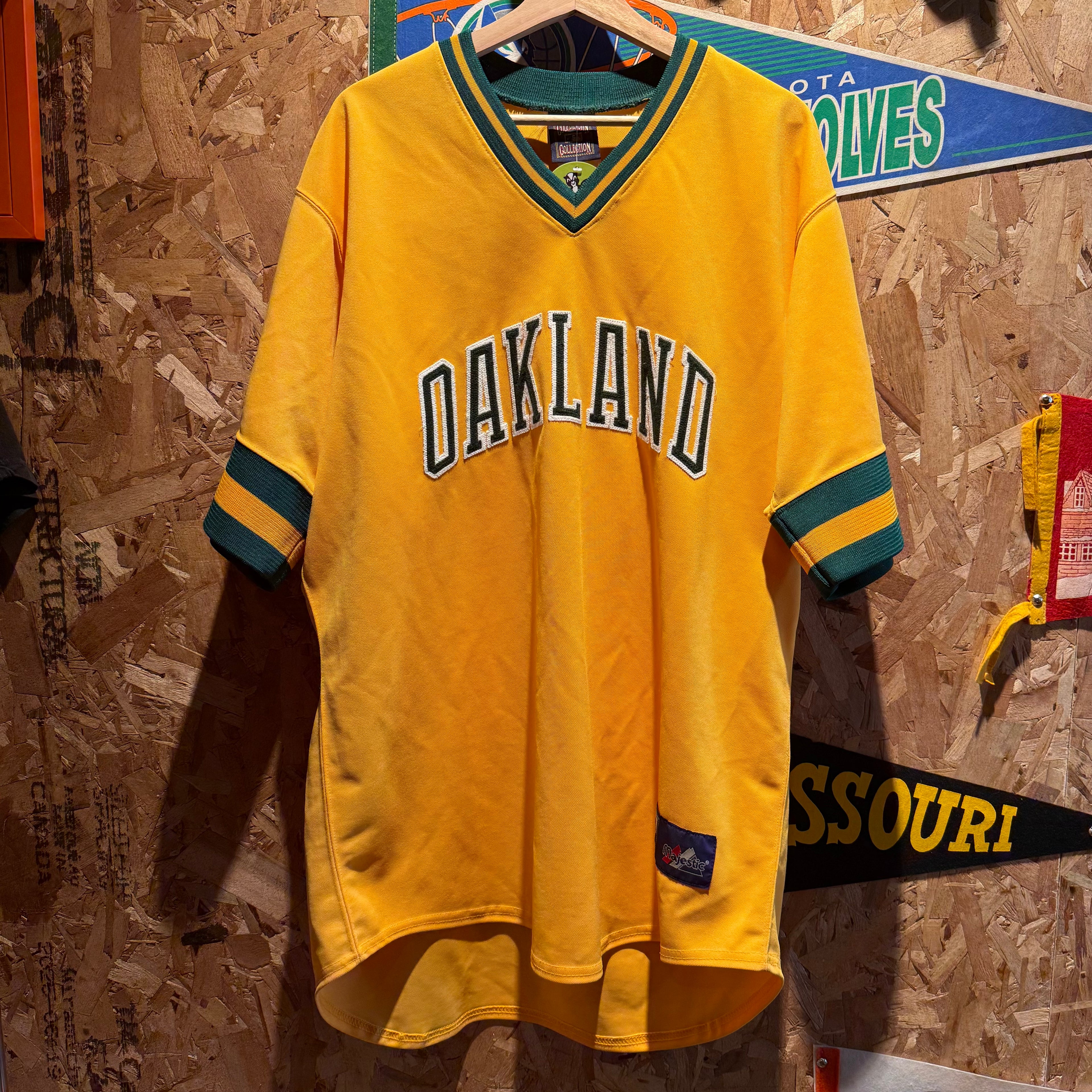 Vintage Cooperstown Collection Oakland A's Jackson 9 Jersey: XL