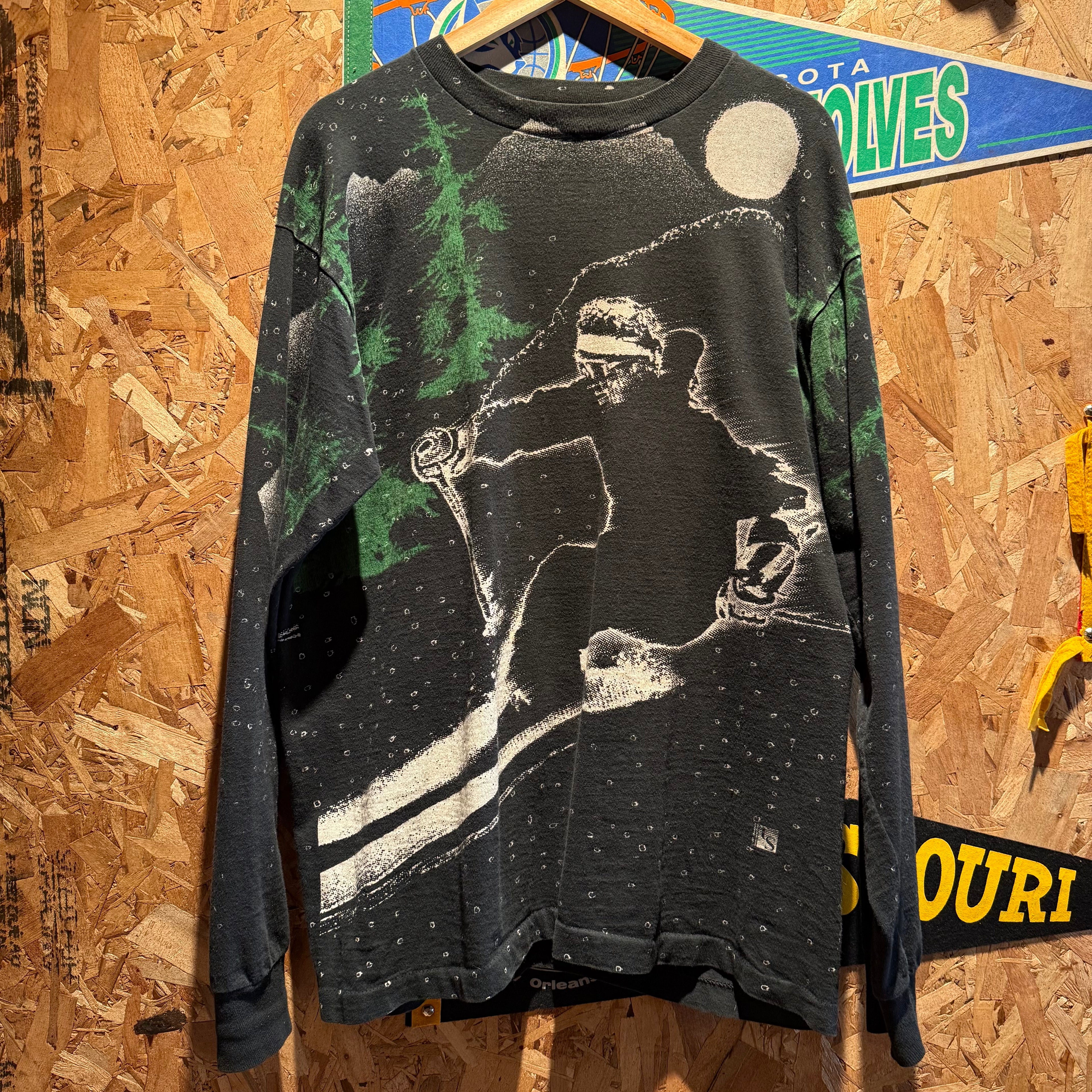 Vintage Mountain Skiing Long Sleeve All-Over Graphic T-Shirt: XL