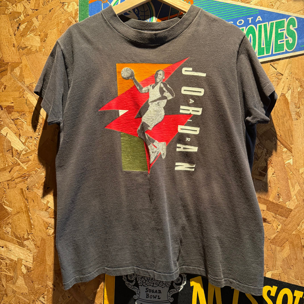 Vintage Air Jordan Nike T-Shirt: YL