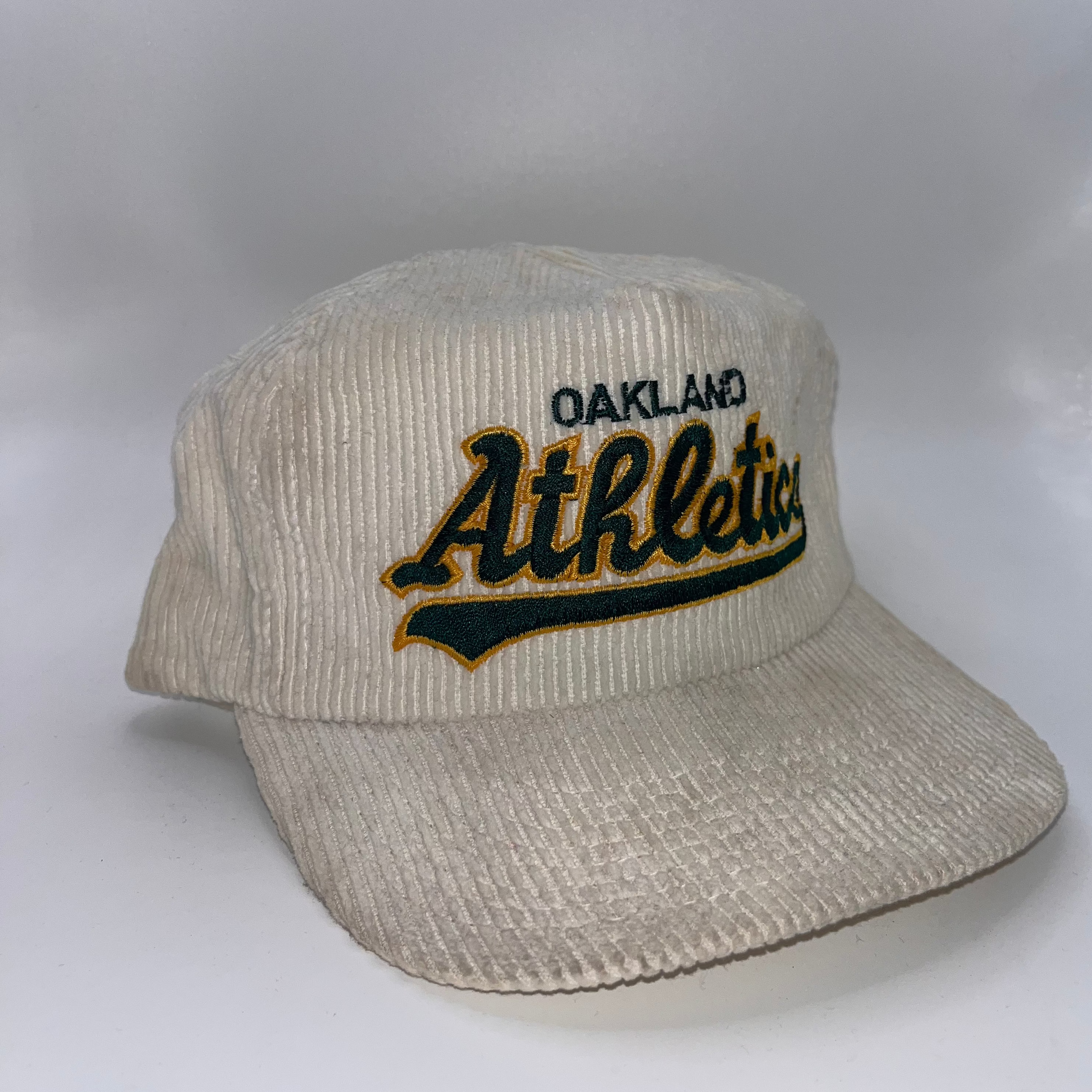 Vintage Oakland Athletics A's Sports Specialties ScriptWhite Corduroy Zip Back Hat