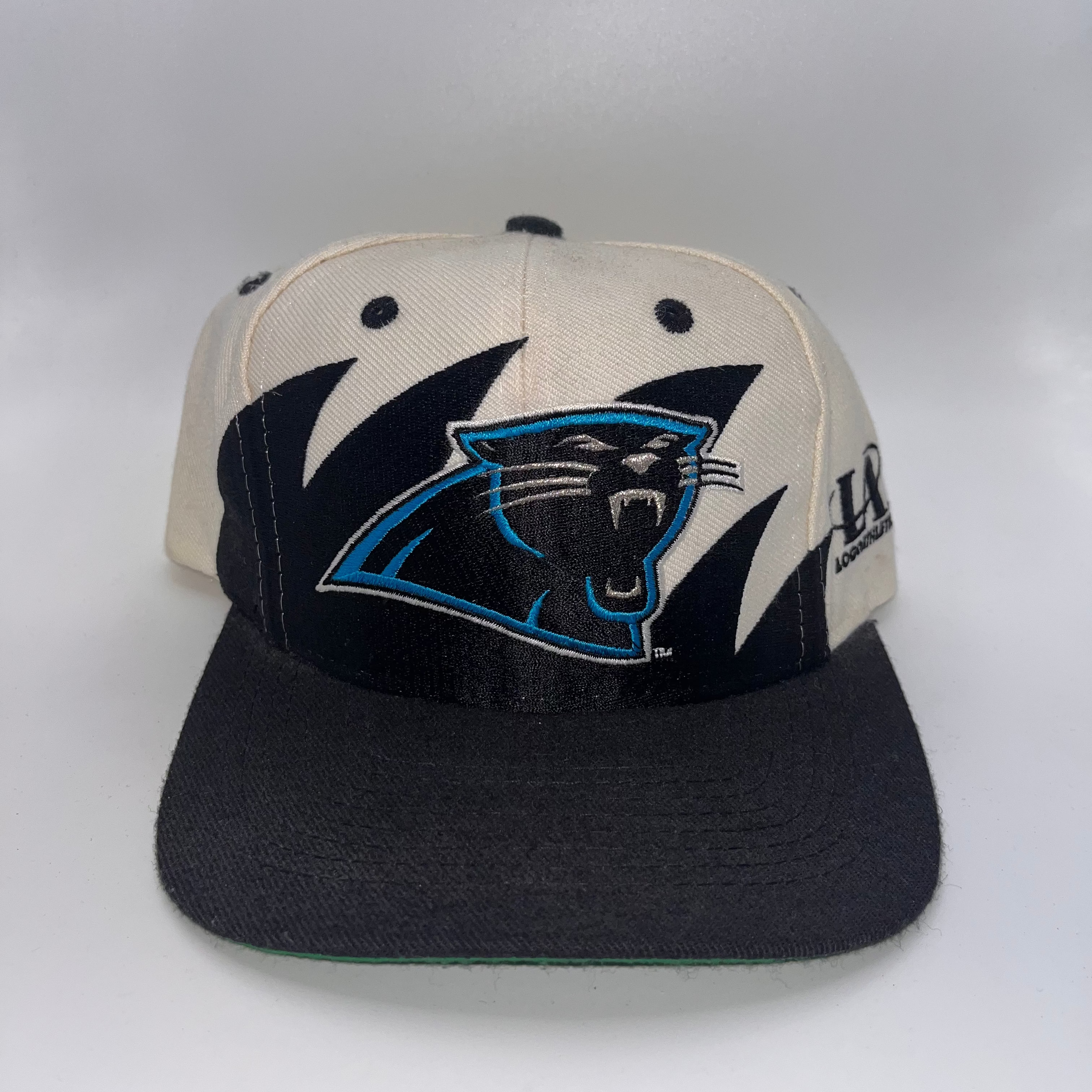 Vintage Carolina Panthers NFL Sharktooth Logo Athletic Pro Line Snapback Hat