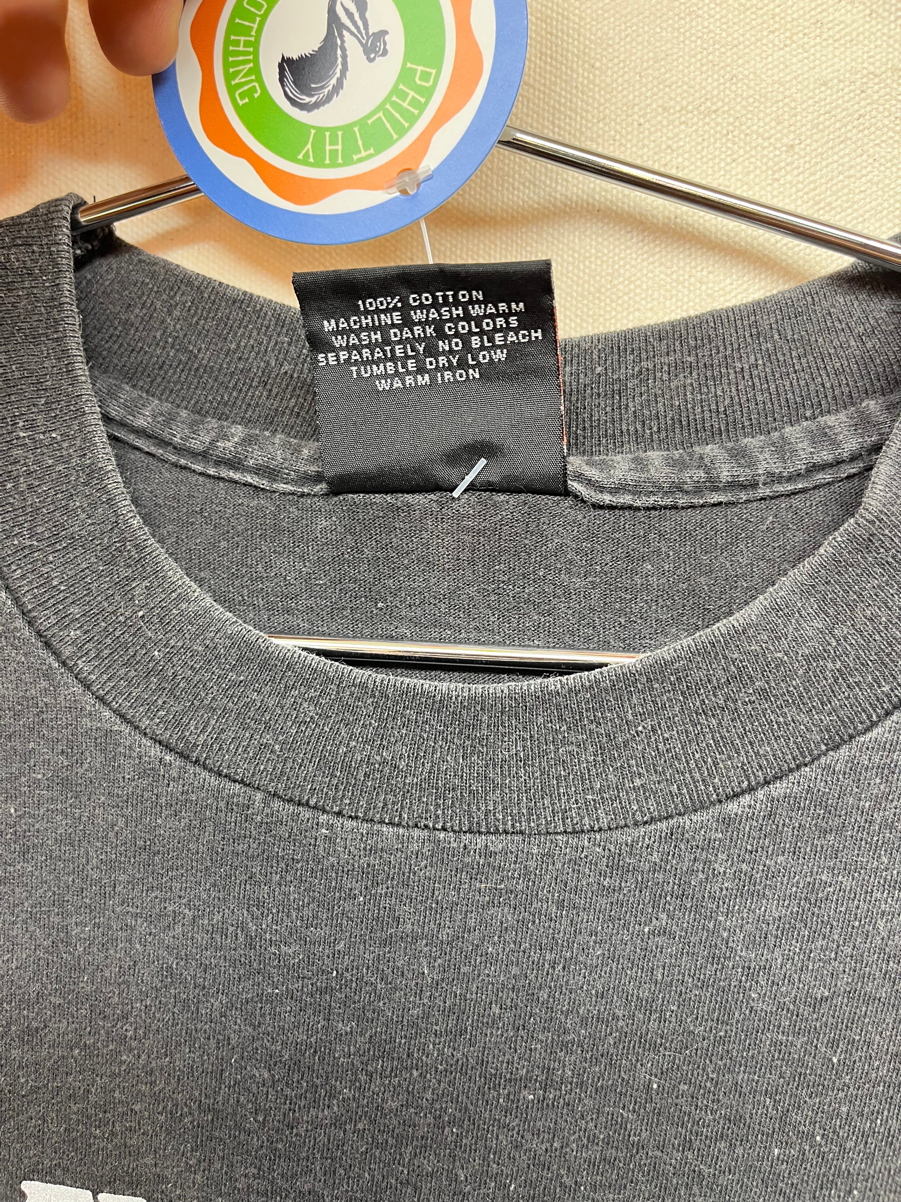 Vintage Harley Davidson 3D Emblem Gas Station The Saturday Evening Post Rockwell T-Shirt: XL