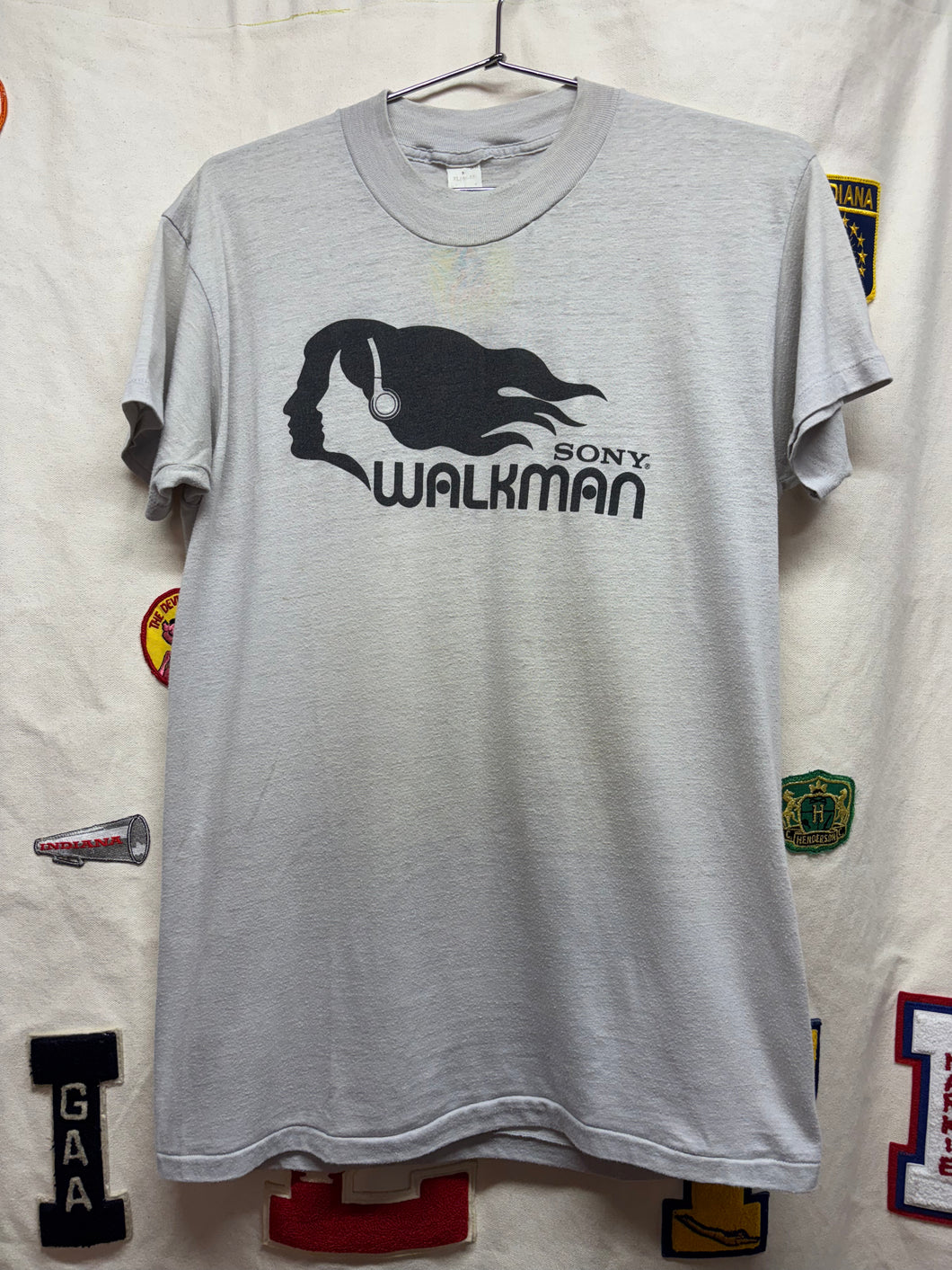 Vtg Sony Walkman T-shirt: XL