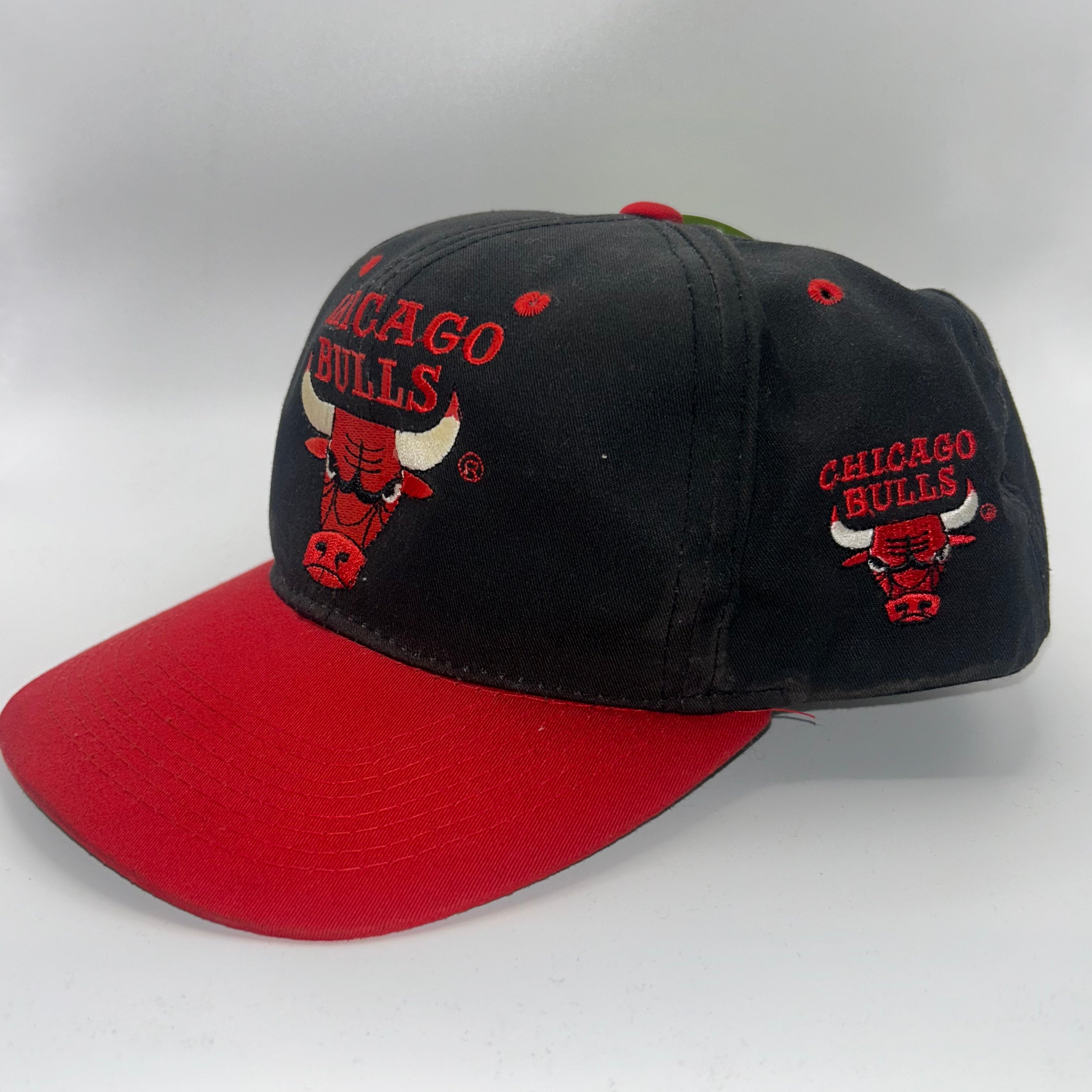 Vintage Chicago Bulls Logo NBA Snapback Hat