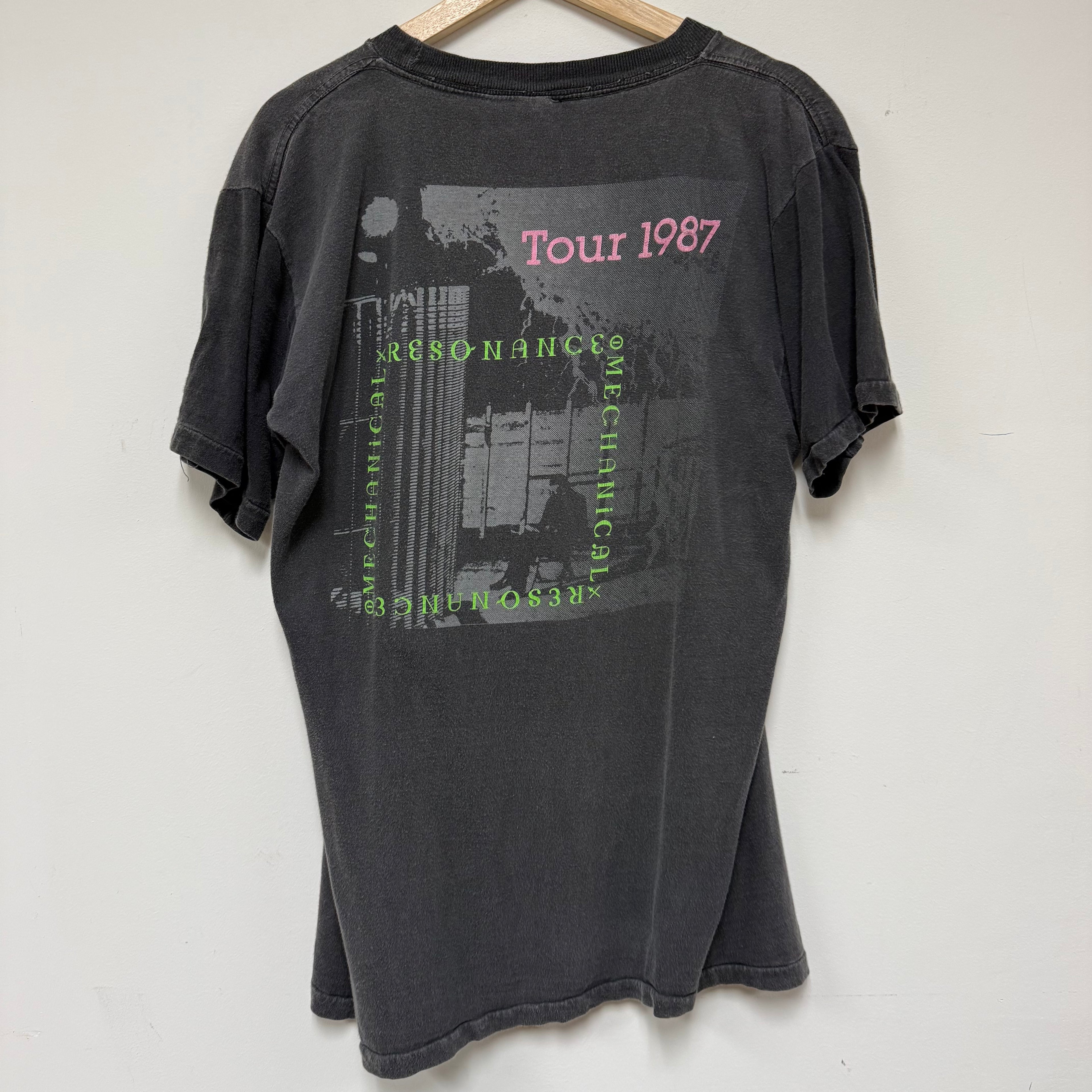 Vintage 1987 Tesla Mechanical Resonance Tour T-Shirt: L