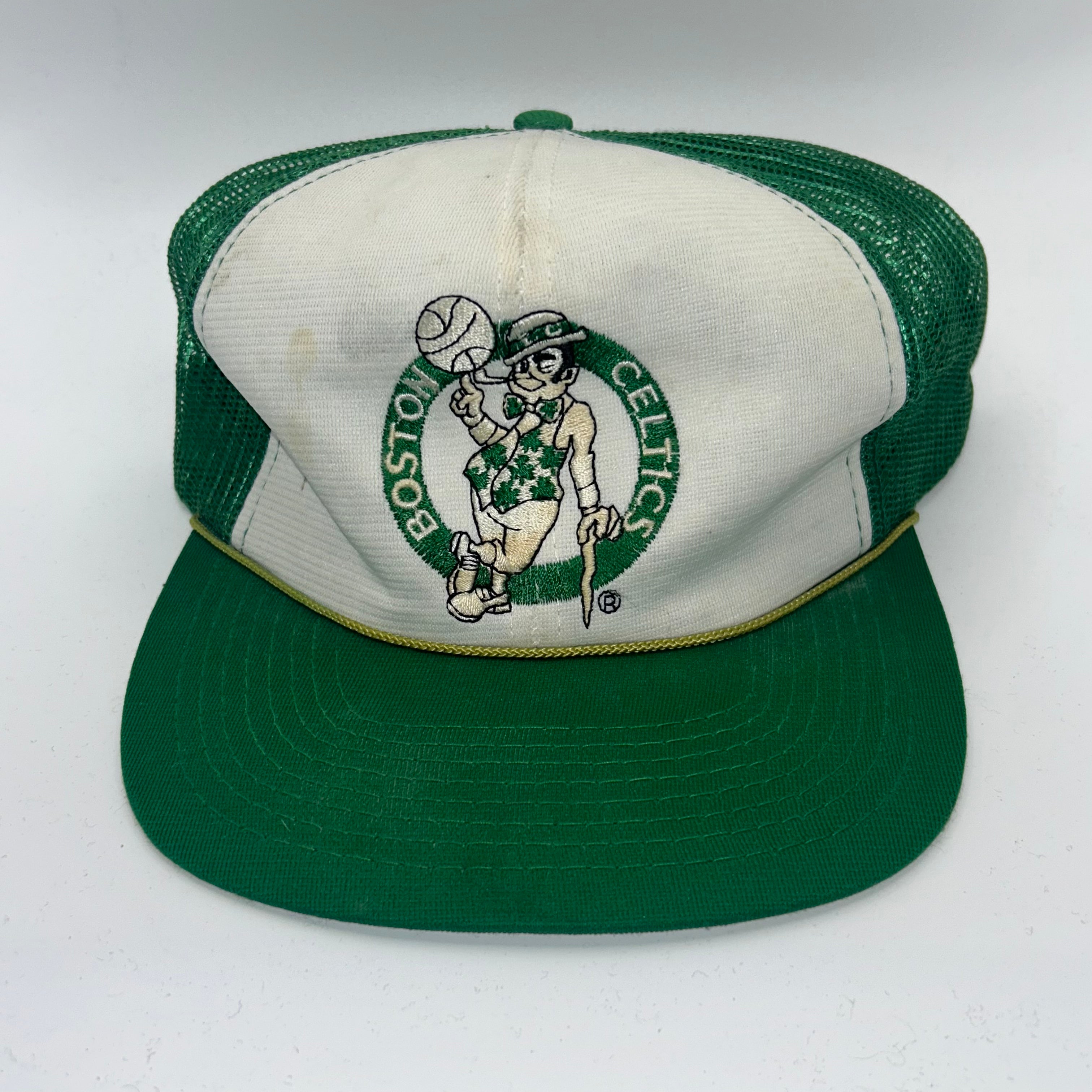 Vintage Boston Celtics NBA Basketball Mesh trucker Snapback hat