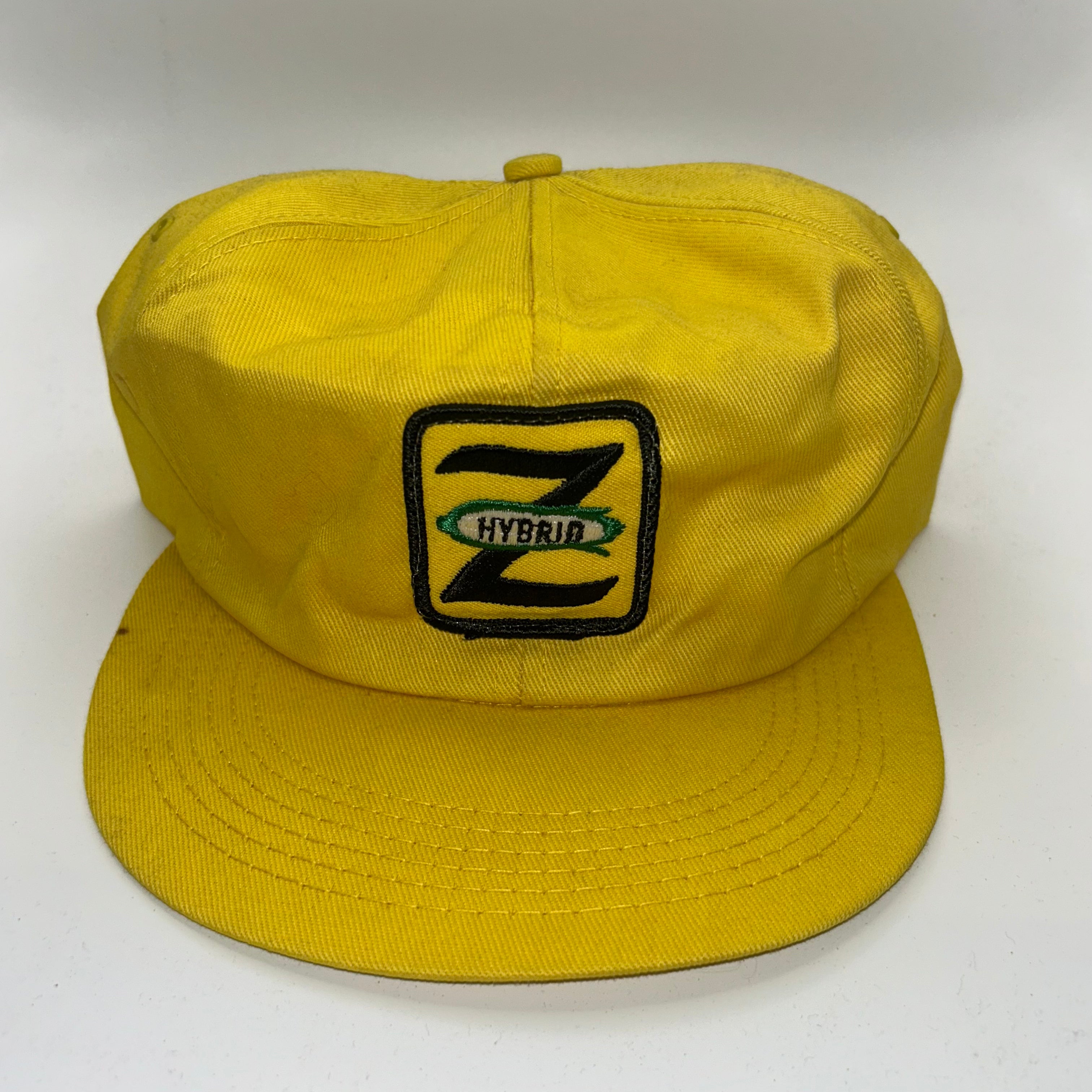 Vintage Z Hybrid Trucker Feed Snapback Hat