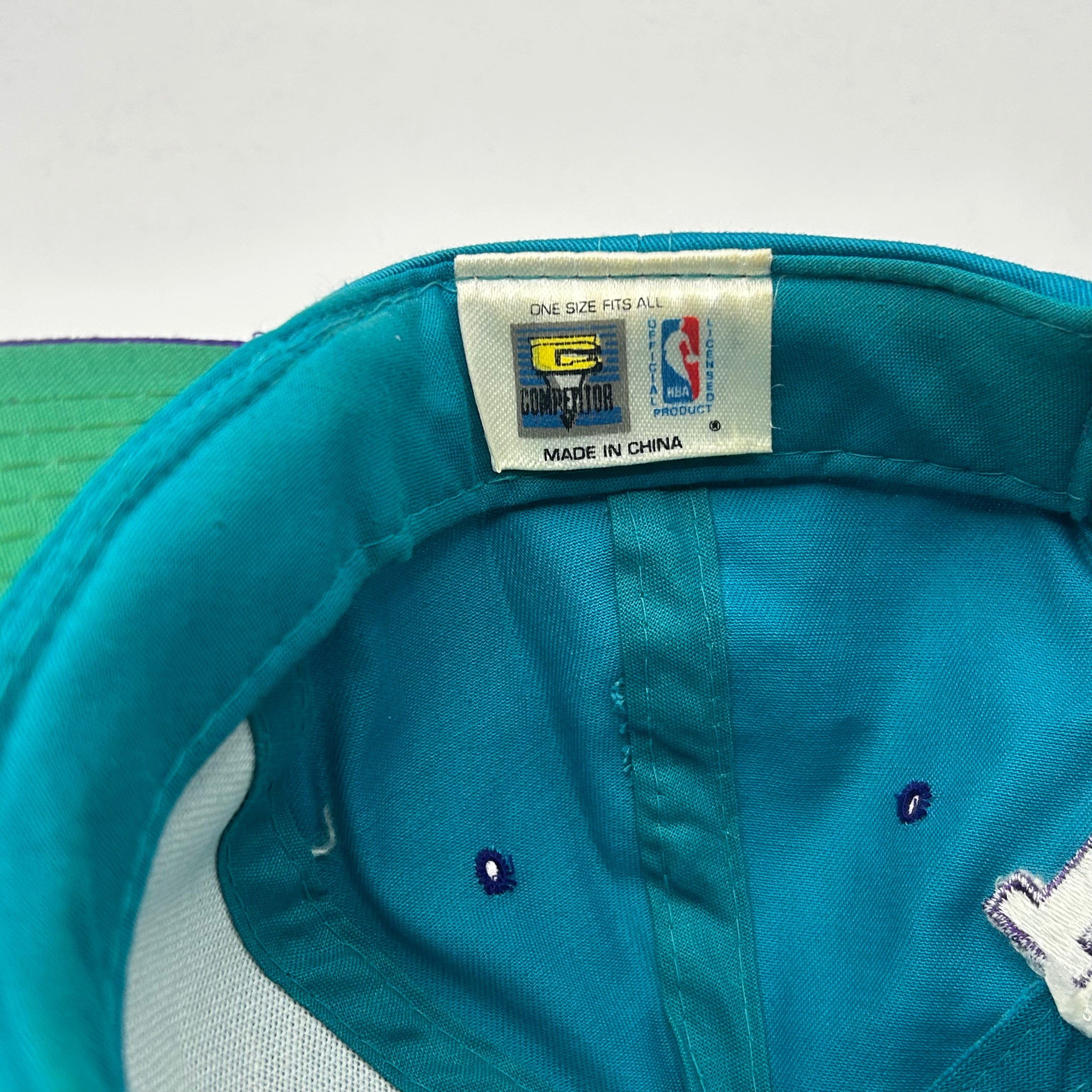 Vintage Charlotte Hornets NBA Basketball Logo Snapback Hat