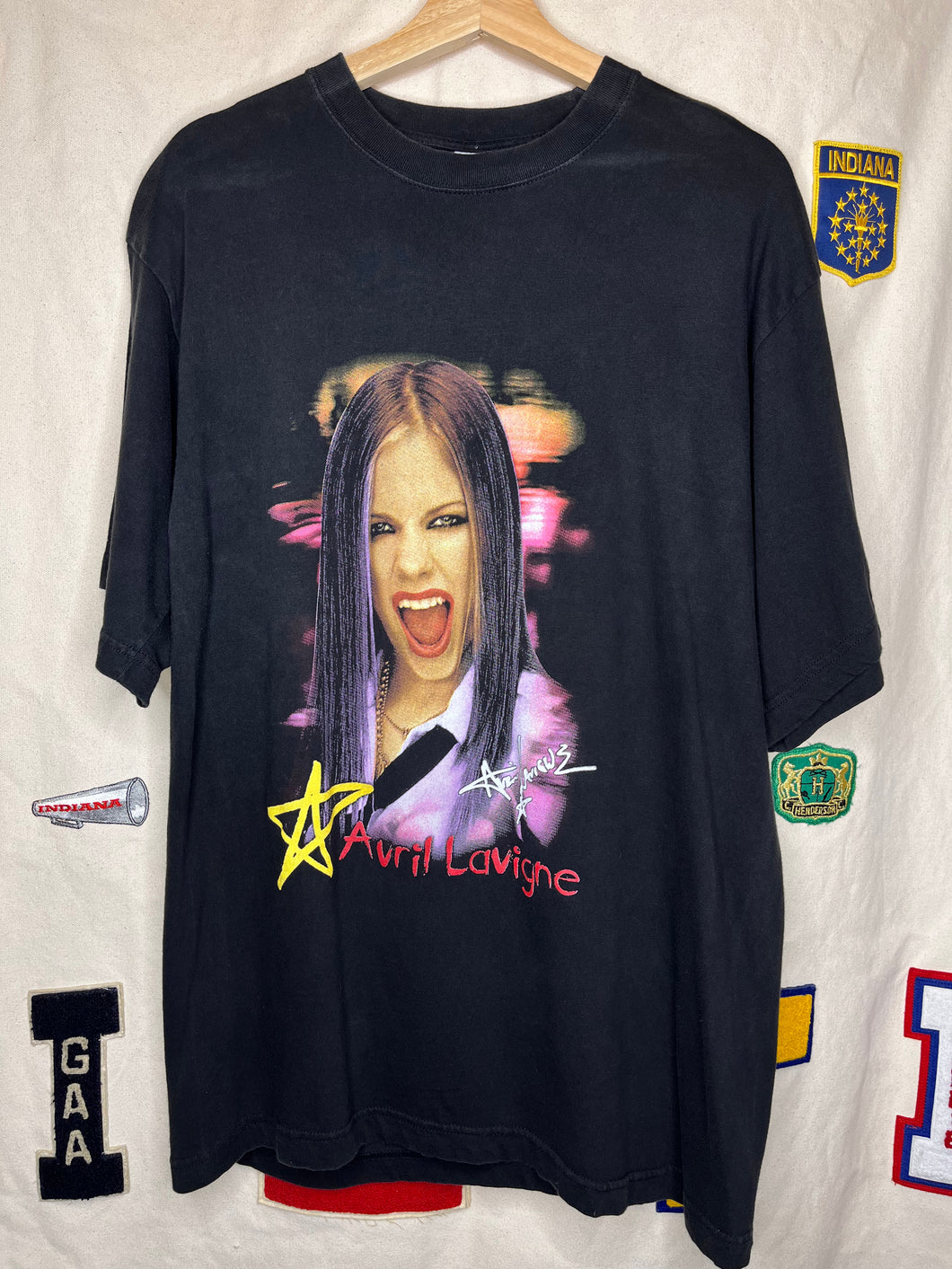 Vintage Avril Lavigne Concert Tour Black T-Shirt: Large