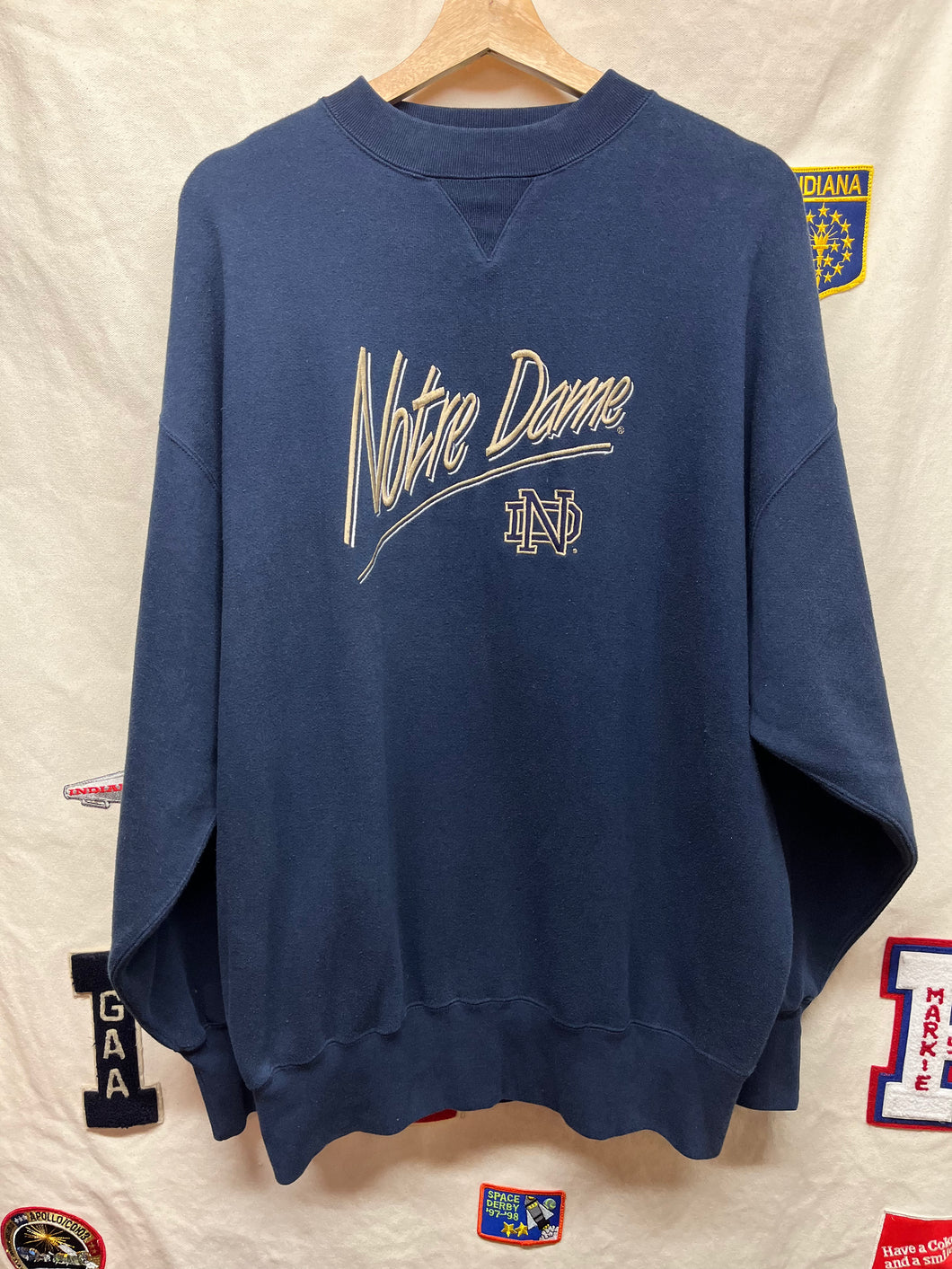 Vintage University of Notre Dame Fighting Irish Navy Midwest Embroidery Crewneck Sweatshirt: XL