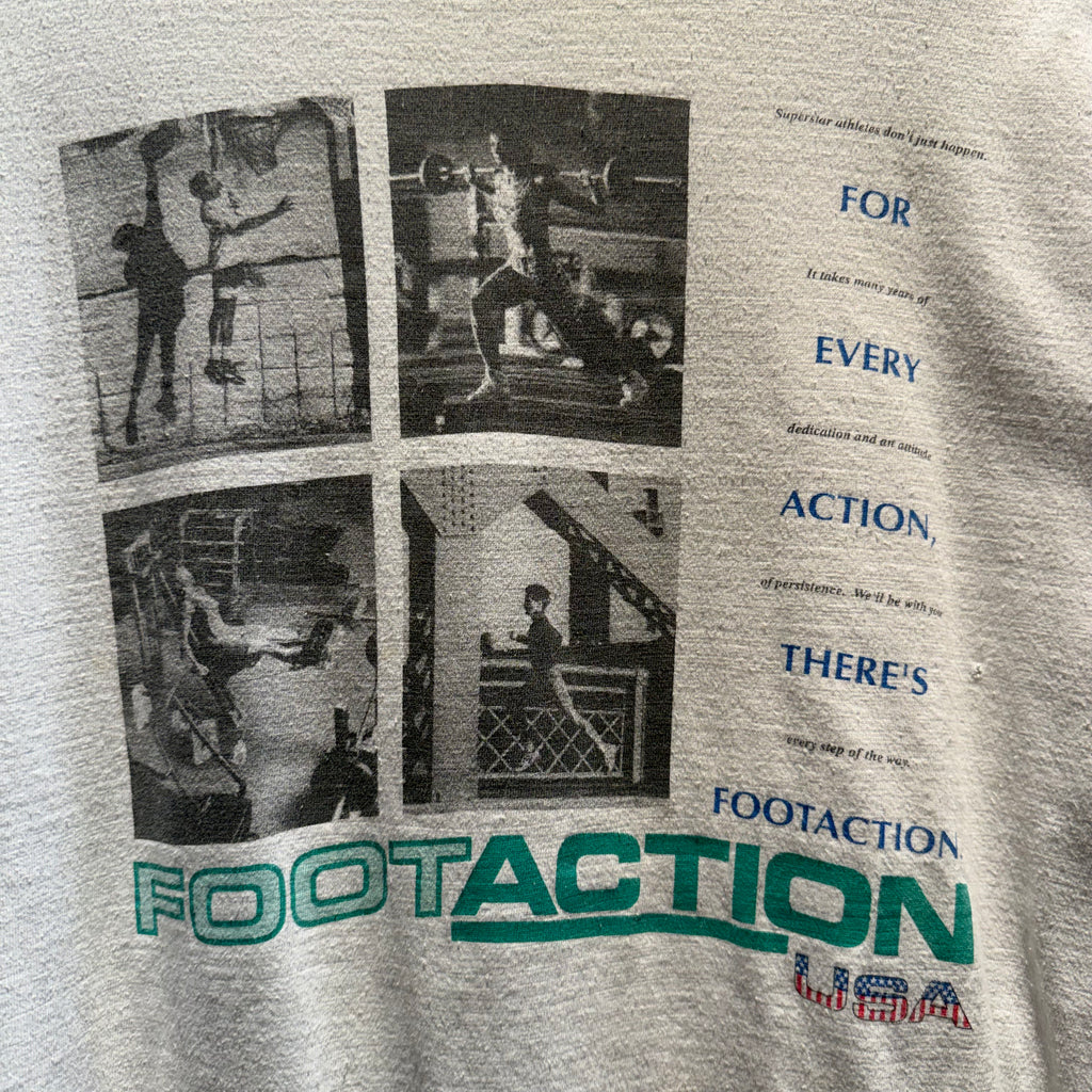Vintage Foot Action Workout Graphic T-Shirt: L