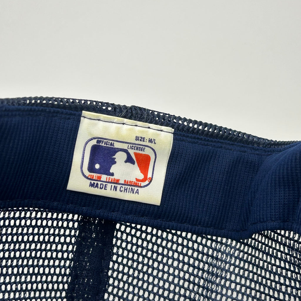 Vintage Atlanta Braves MLB Navy Red A Trucker Mesh Snapback Hat