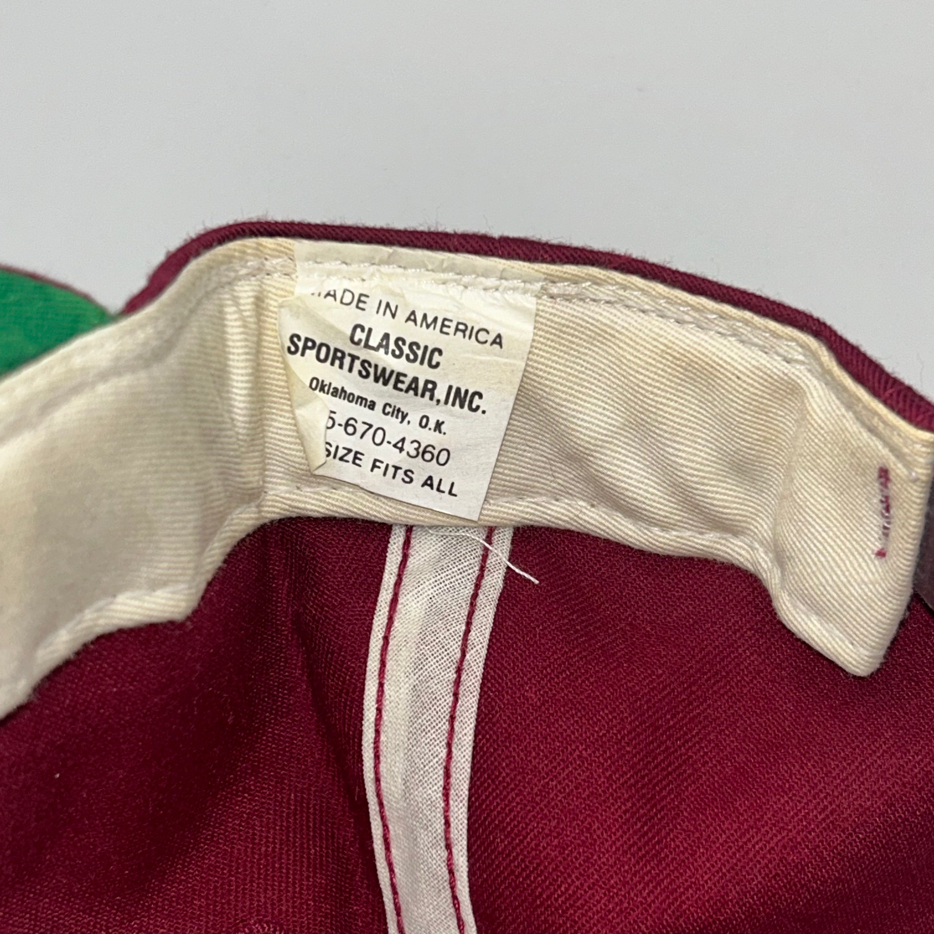 Vintage Southern Illinois University SIU Saluki Basketball Snapback Hat