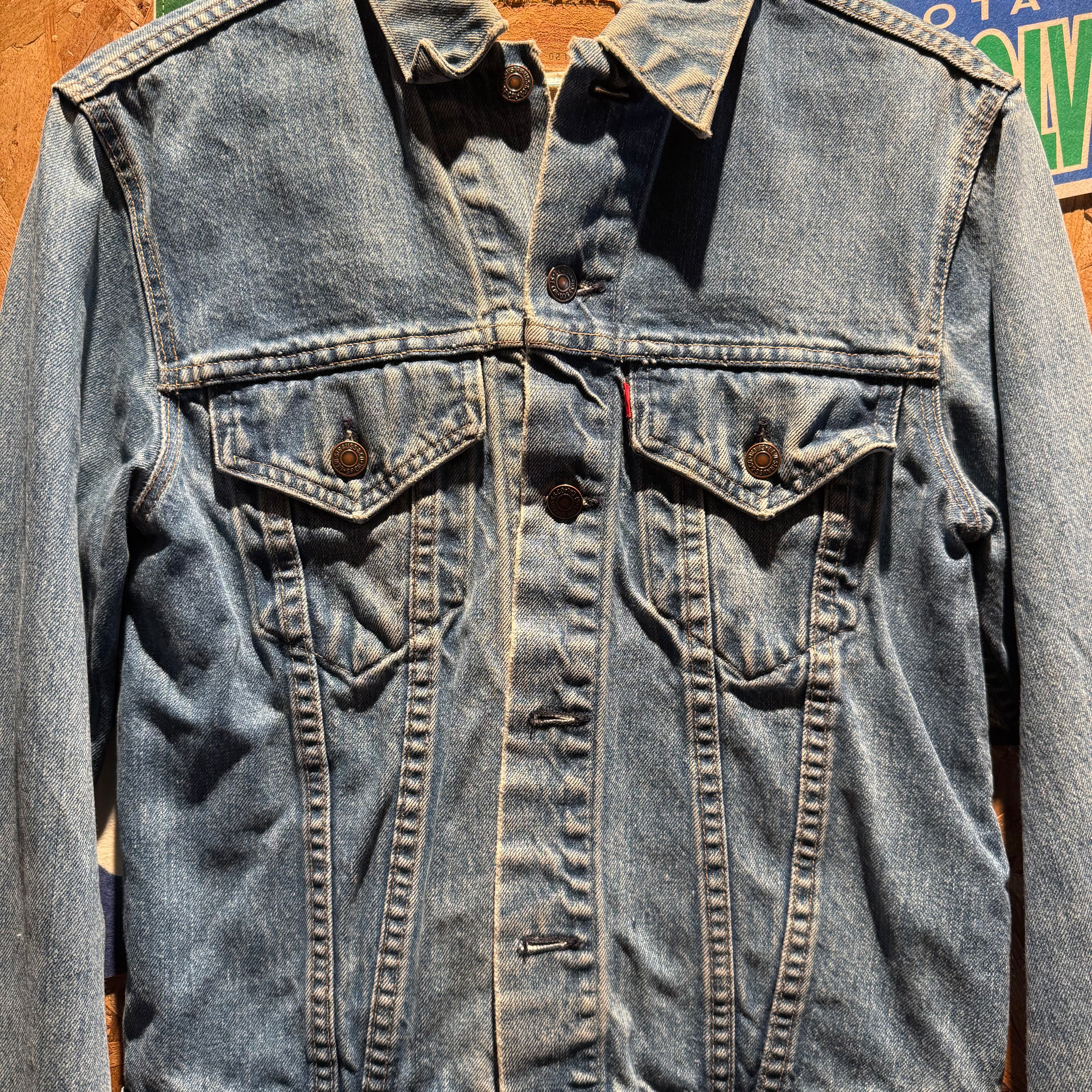 Vintage 70s Levi Denim Jean Jacket: S