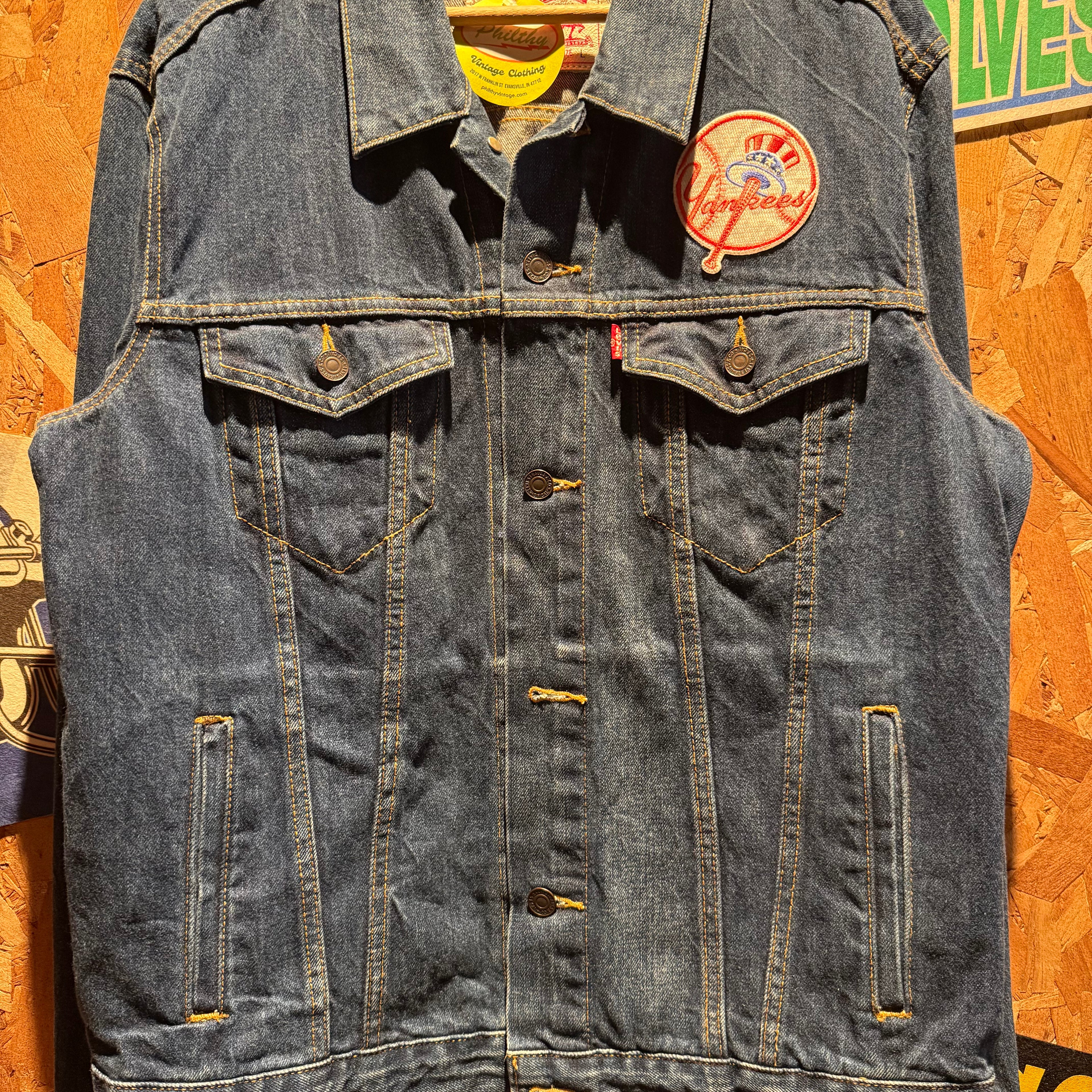 Vintage 80s/90s Levi New York Yankees Patch Denim Jean Jacket: L