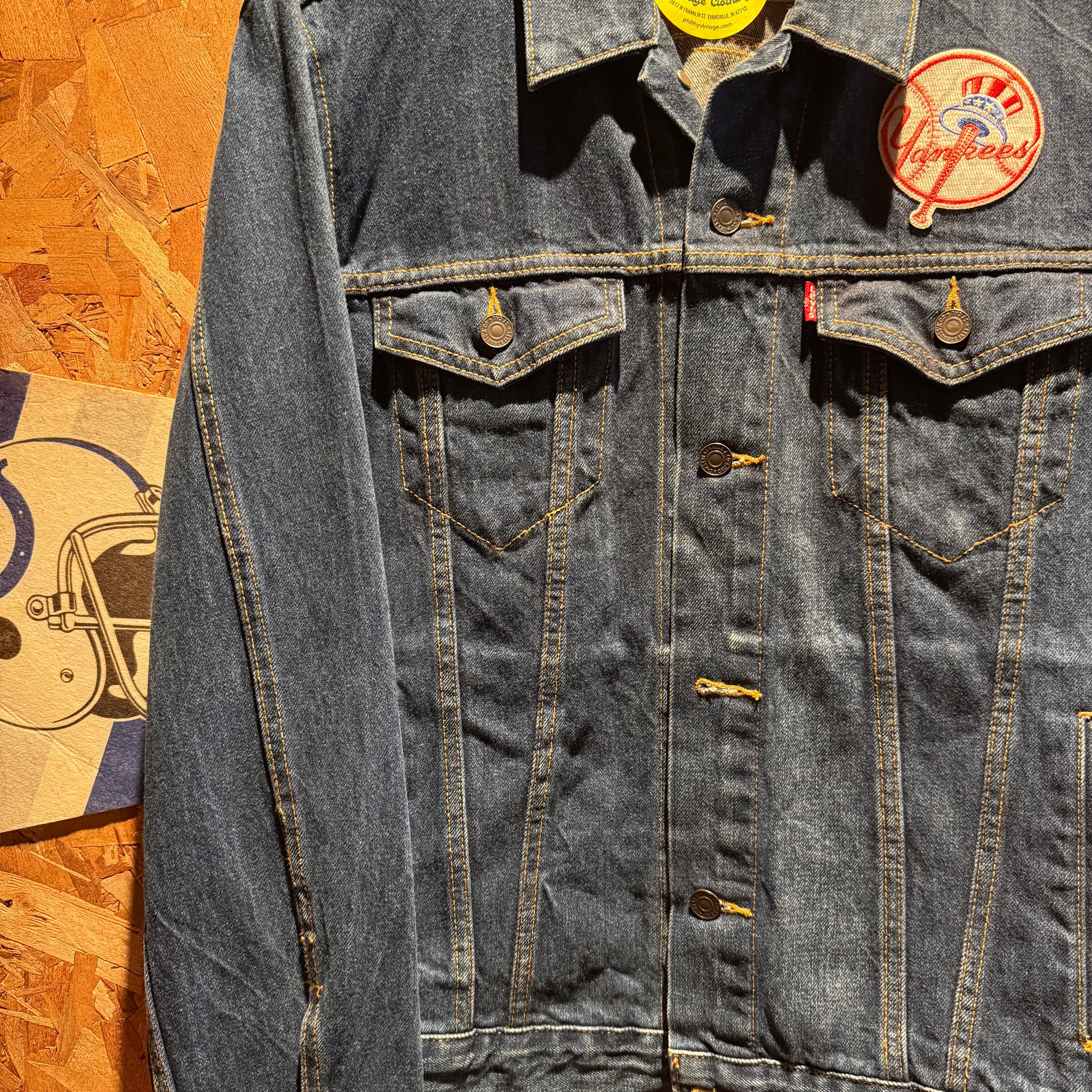 Vintage 80s/90s Levi New York Yankees Patch Denim Jean Jacket: L