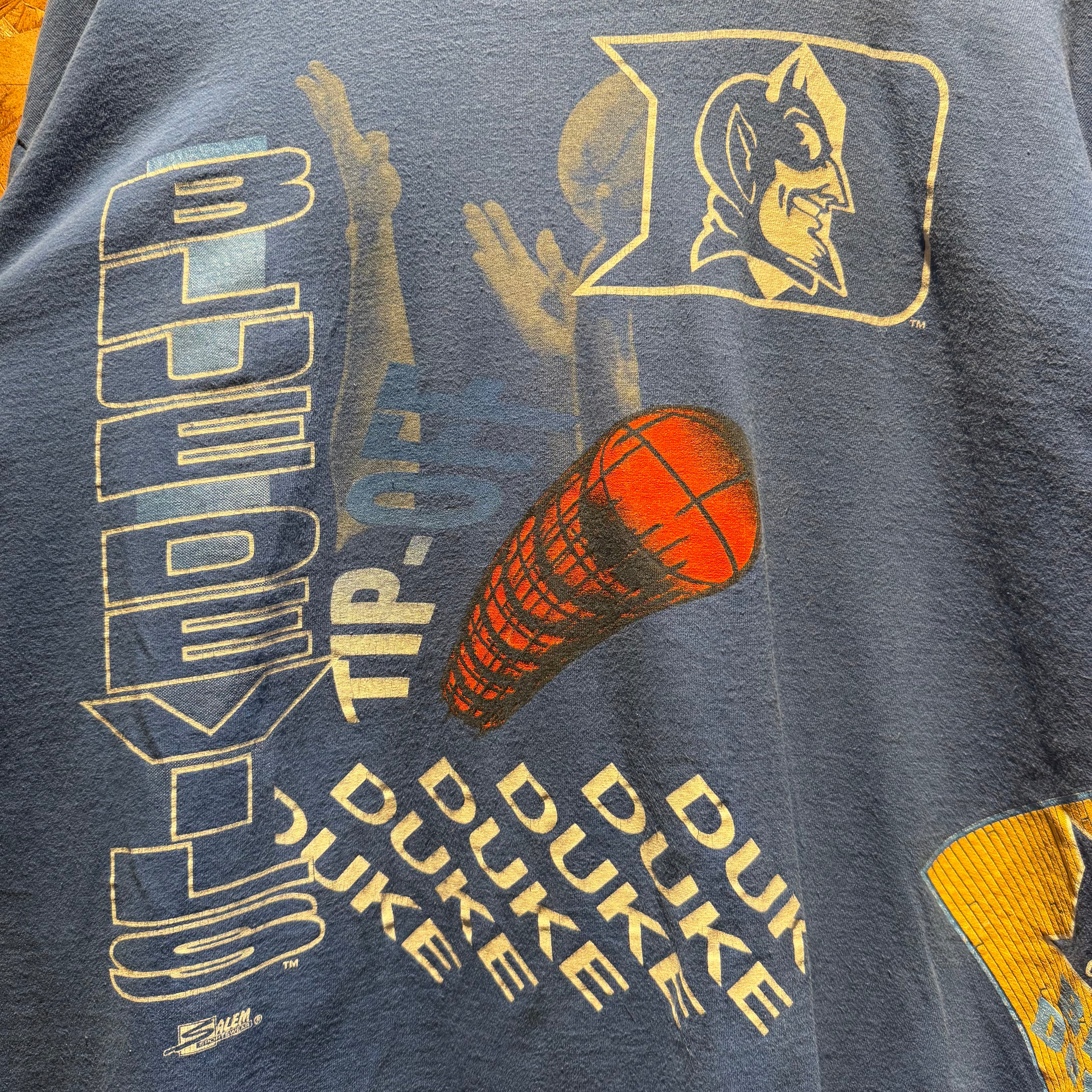 Vintage NCAA Duke University Blue Devils Basketball T-Shirt: XL