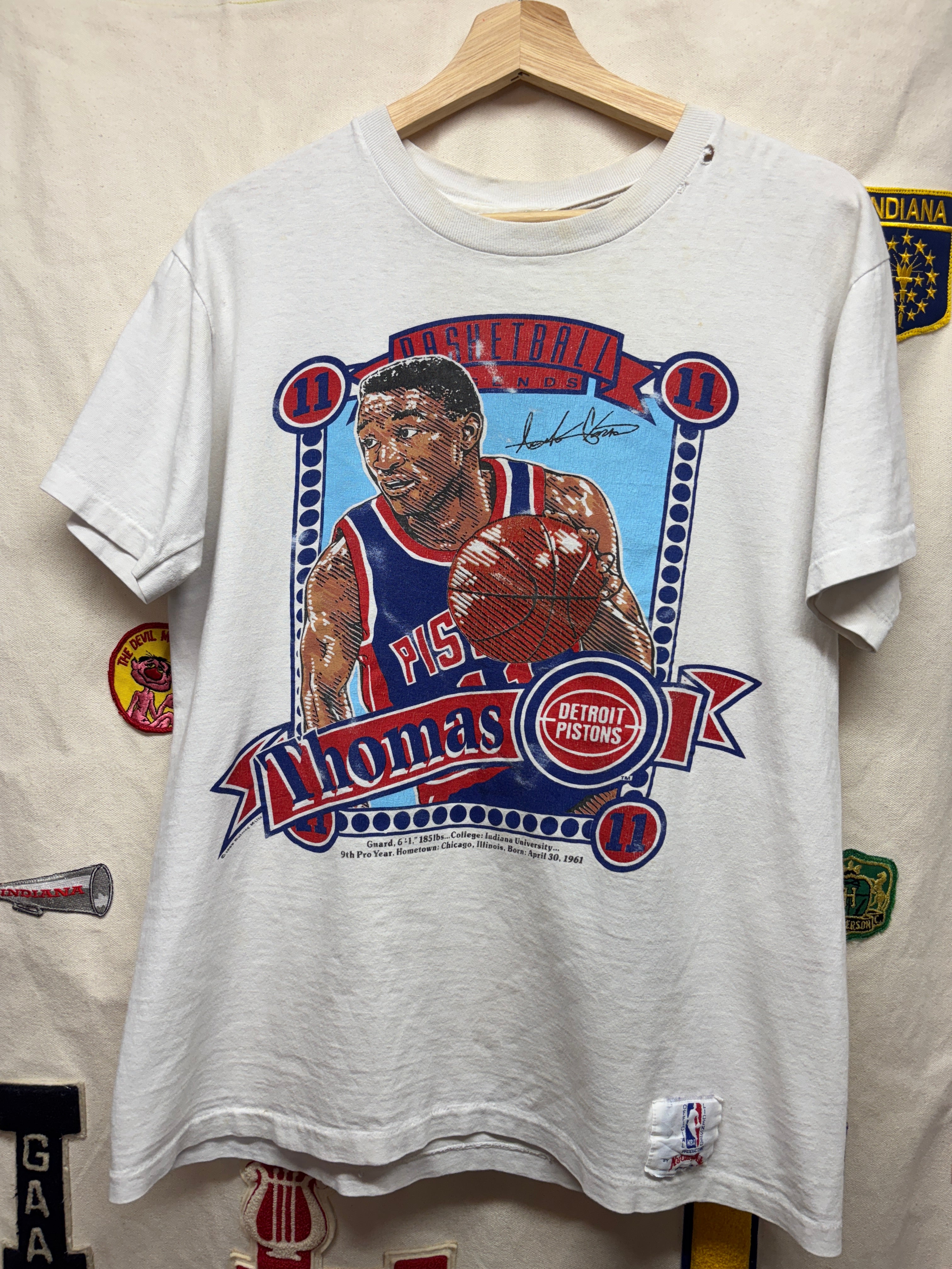 Vintage Isiah Thomas Detroit Pistons Nutmeg Basketball Card T-Shirt: Large
