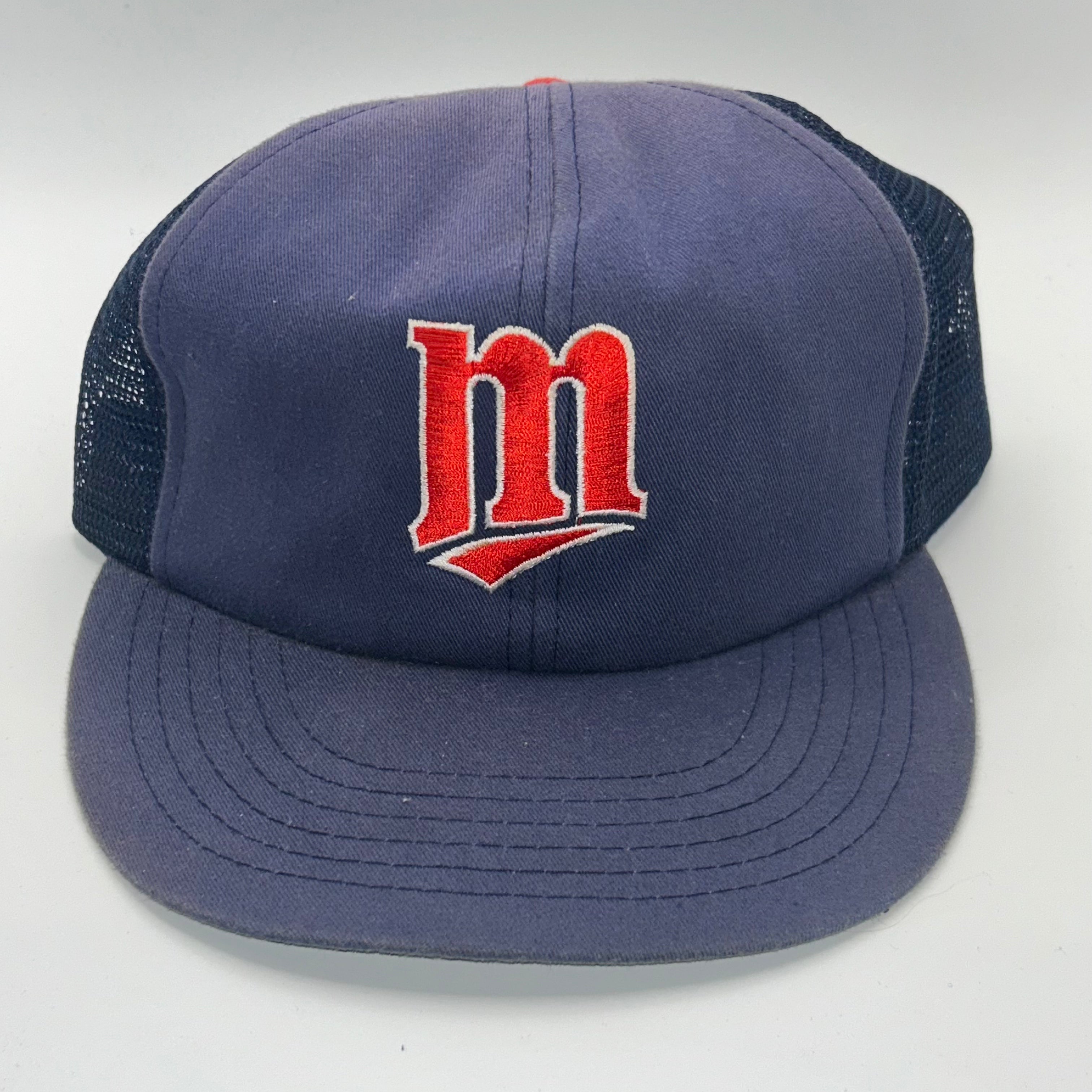 Vintage Minnesota Twins M Navy Annco Trucker Mesh Snapback Hat