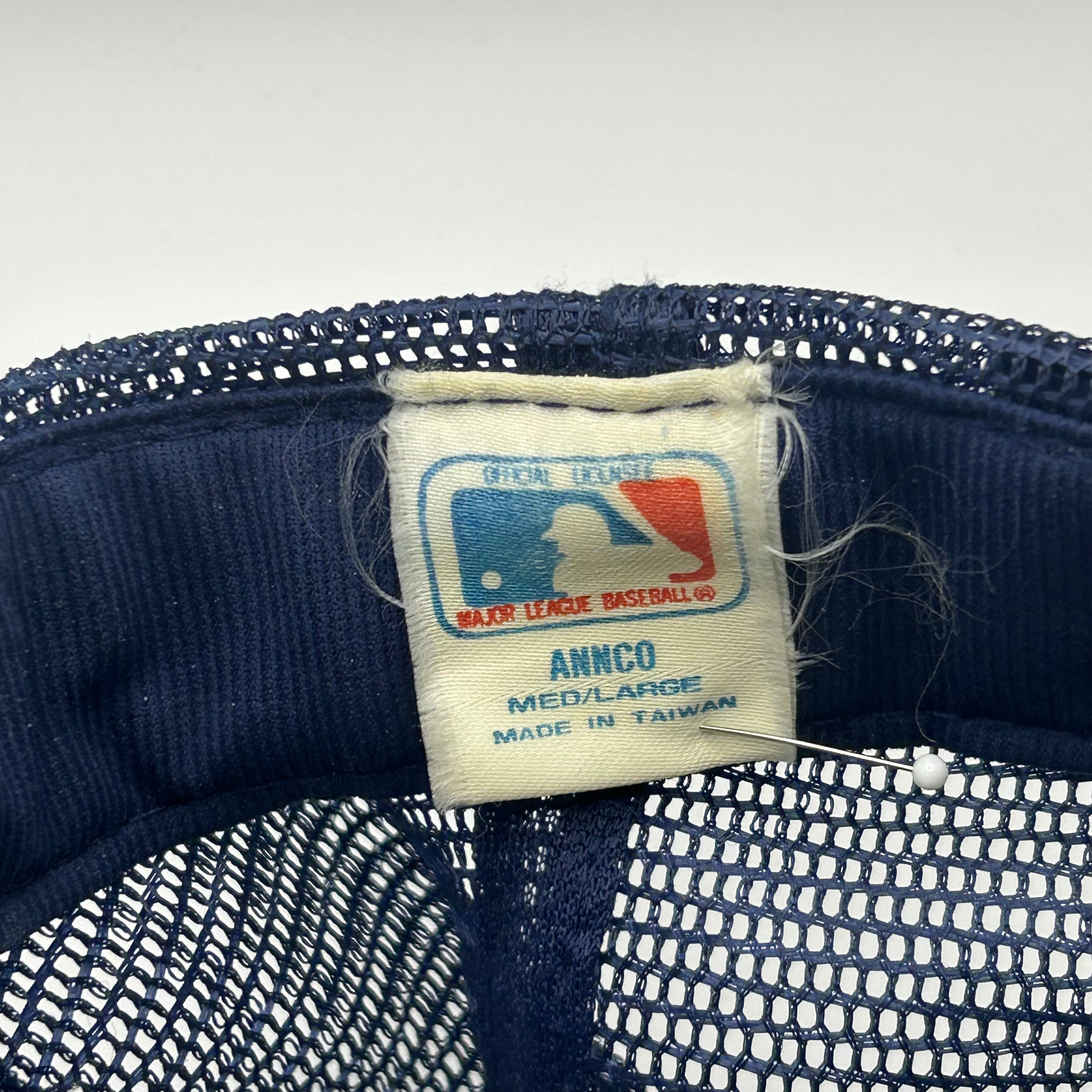 Vintage Boston Red Sox MLB B Navy Annco Trucker Mesh Snapback Hat