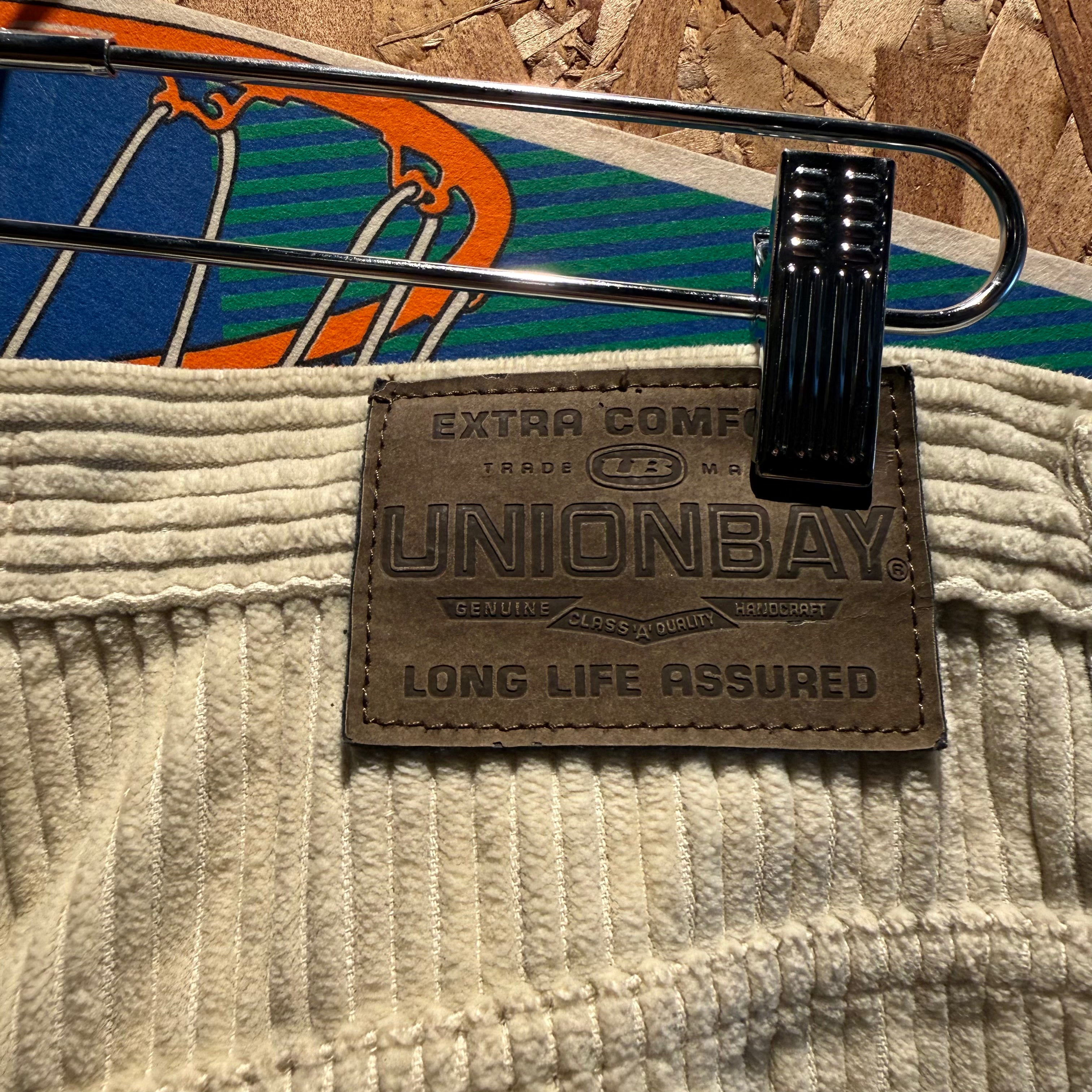 Vintage Union Bay Corduroy Shorts: 34"
