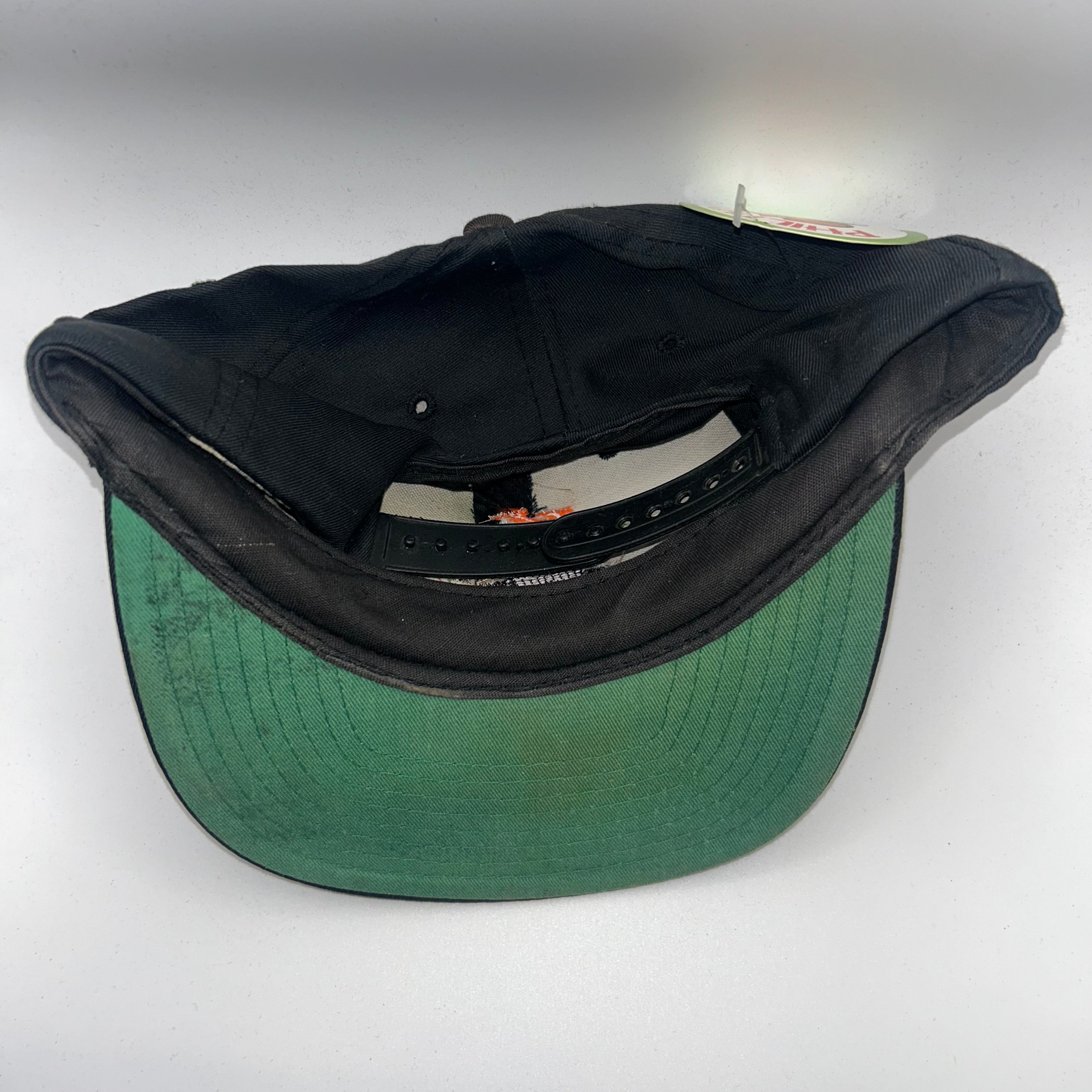 Vintage K Schrader Kodiak 25 NASCAR Black Snapback Hat