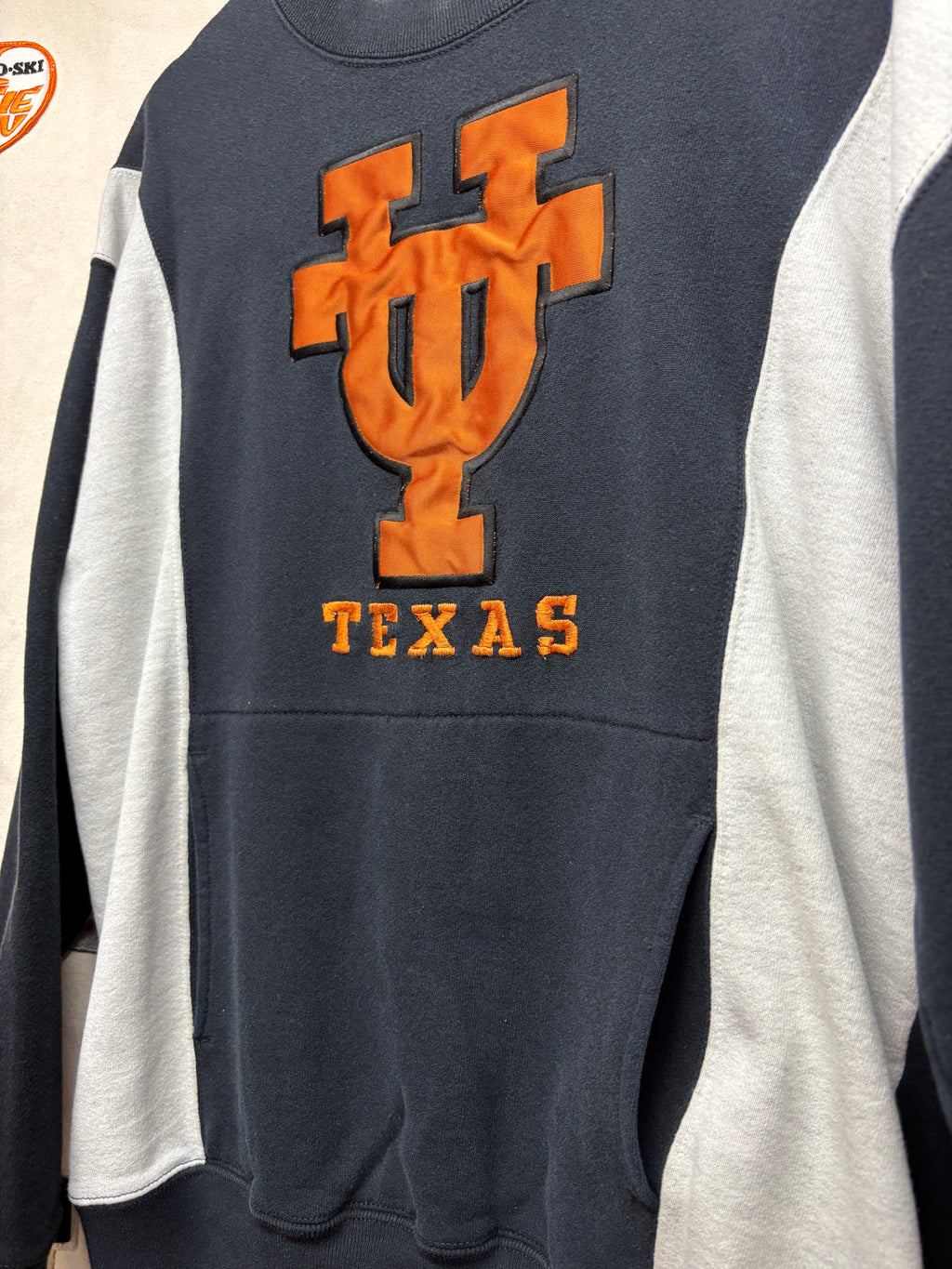 Vtg University of Texas Longhorns Crewneck Sewatshirt: L