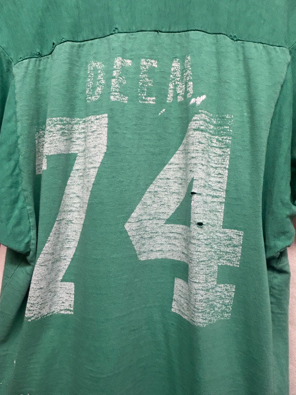 Vintage 1970s Vincennes Lincoln Rack Em Up! Alices Basketball T-Shirt: M