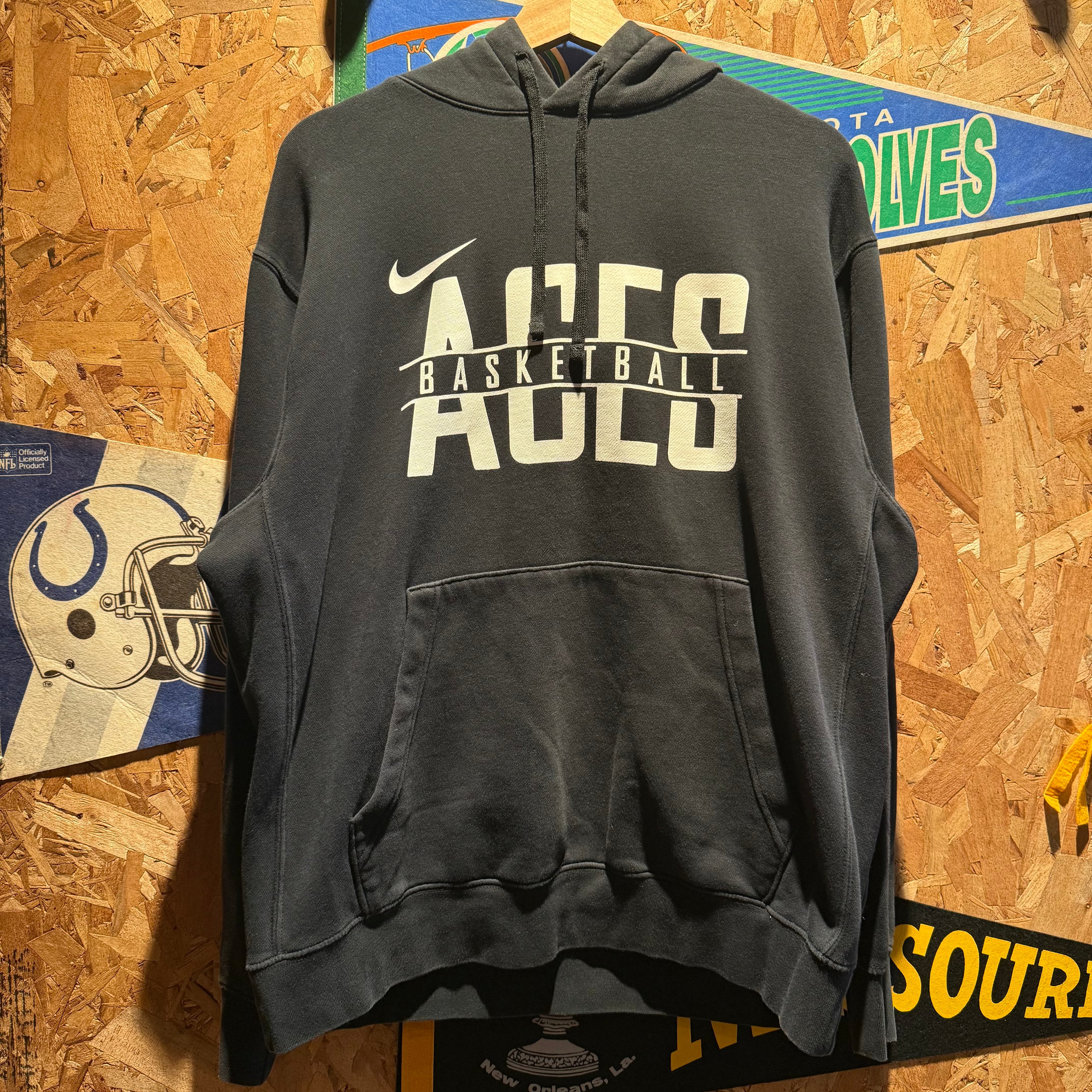 Vintage Nike University of Evansville Purple Aces Basketball Hoodie: L